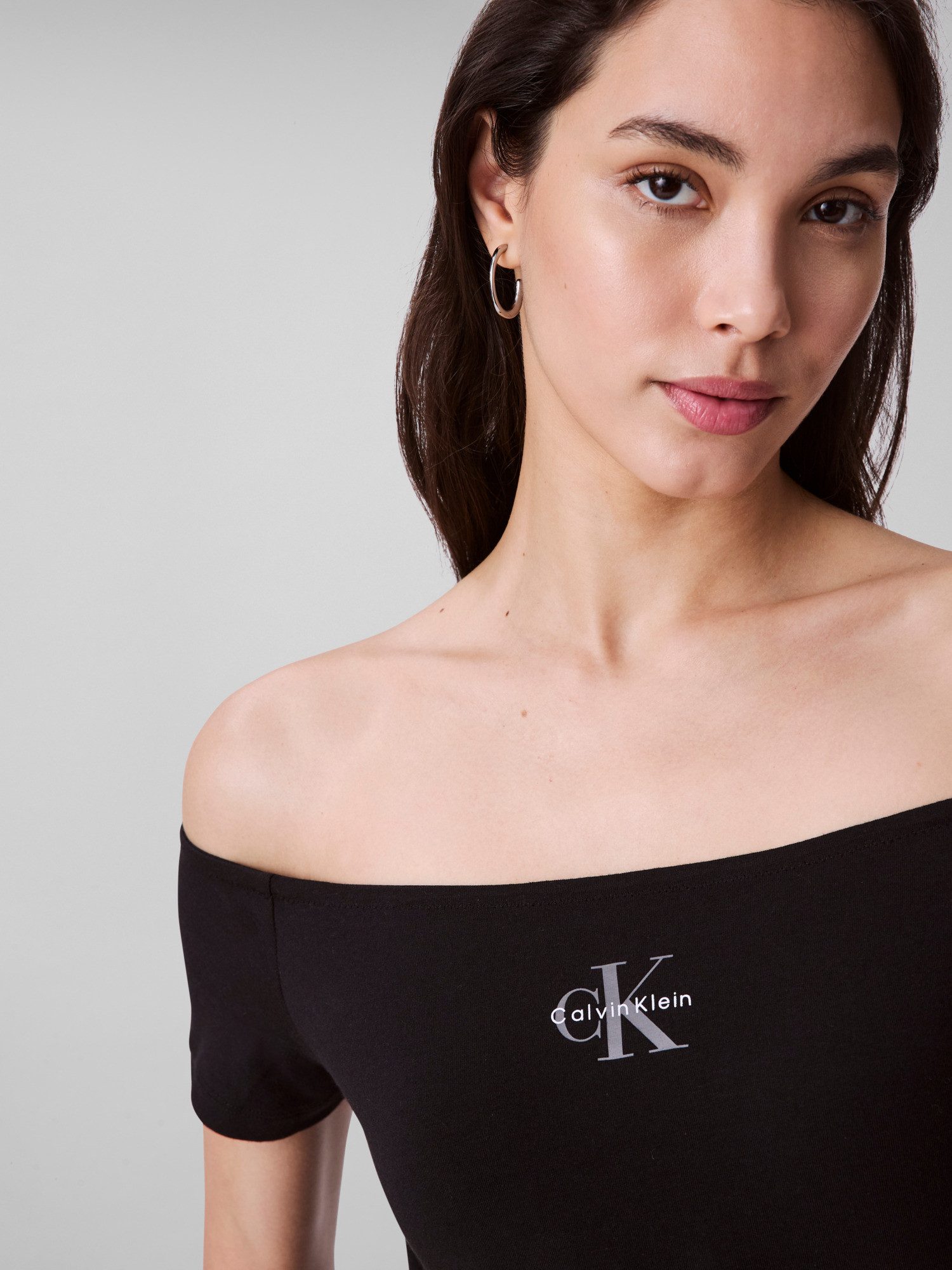 Calvin Klein Top MNGRM OFF SHLDR STRT