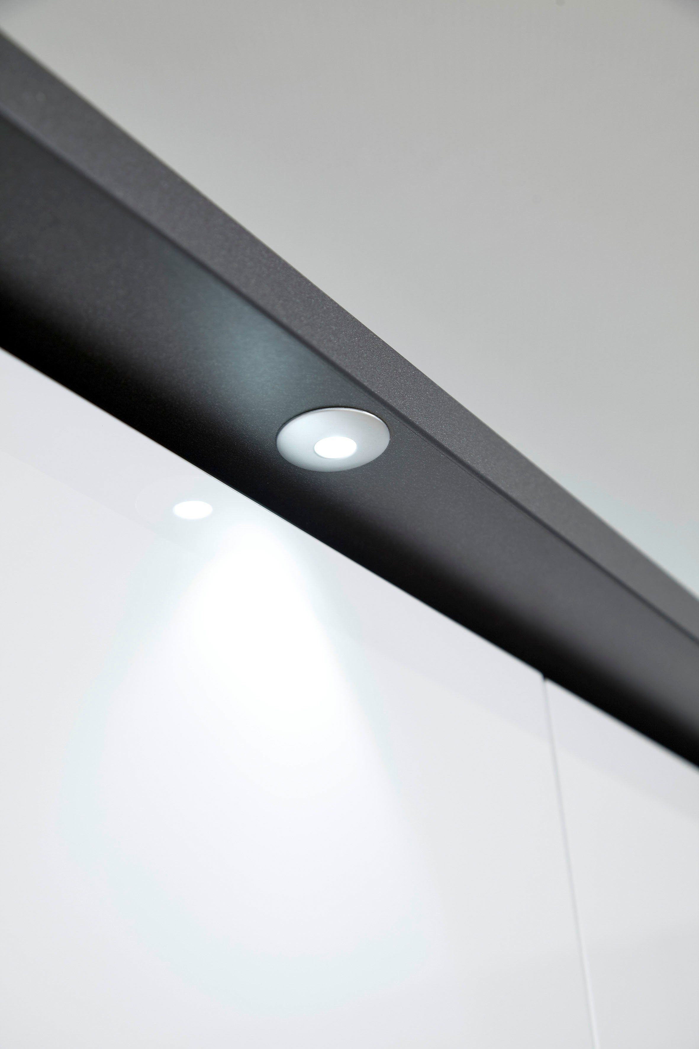 rauch Draaideurkast Kledingkast kast garderobe garderobekast topseller HOMBURG inclusief passe-partout, bovenste lade met indeling made in germany