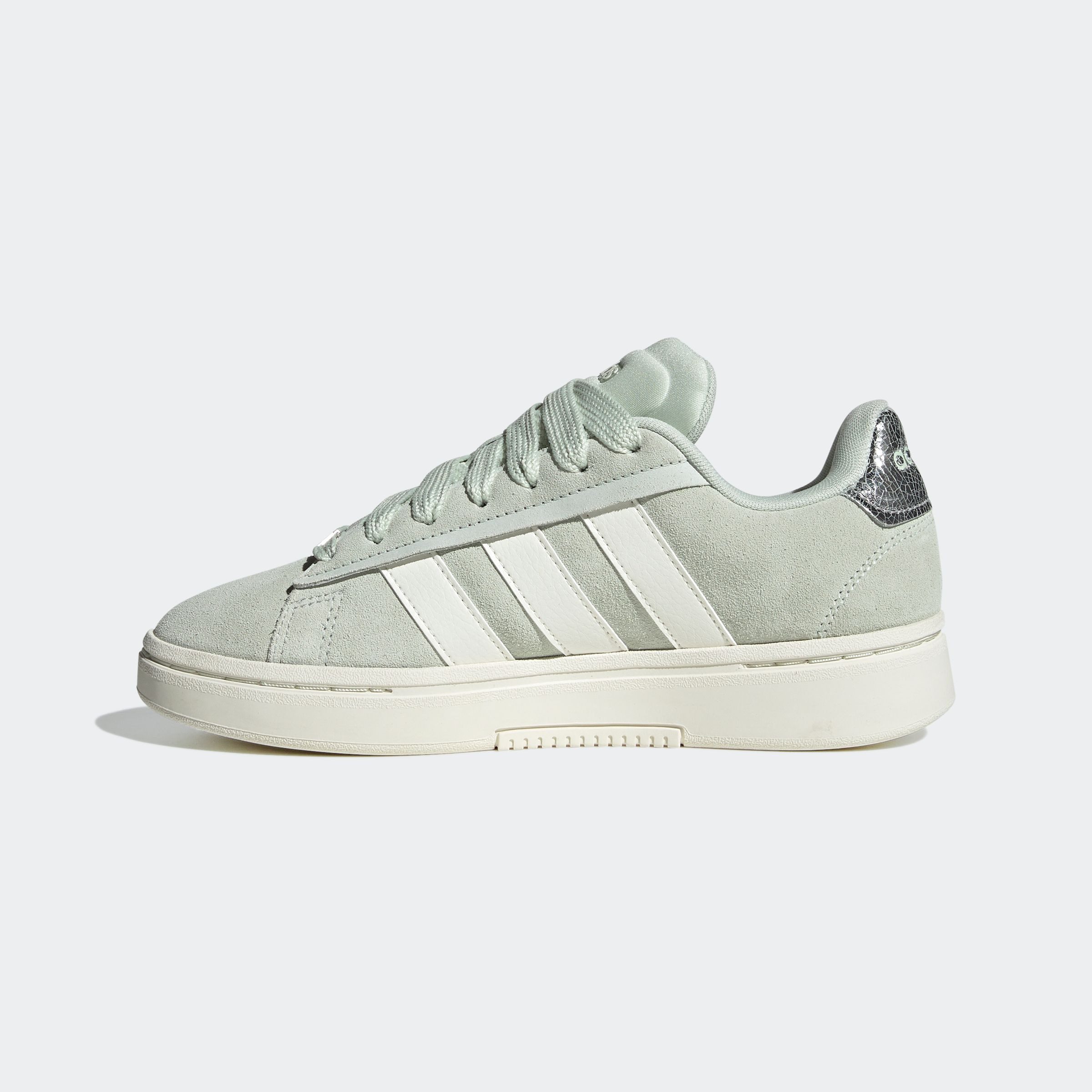 adidas Sportswear Sneakers GRAND COURT ALPHA 00S Design geïnspireerd door de adidas Campus 00