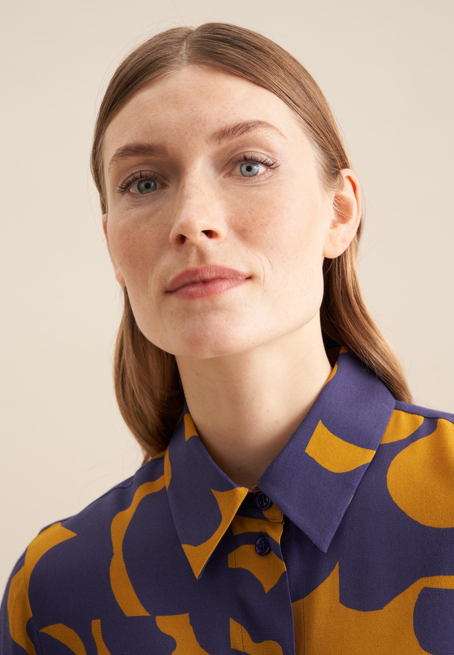 seidensticker Overhemdblouse Zwarte roos Lange mouwen kraag geometrische motieven