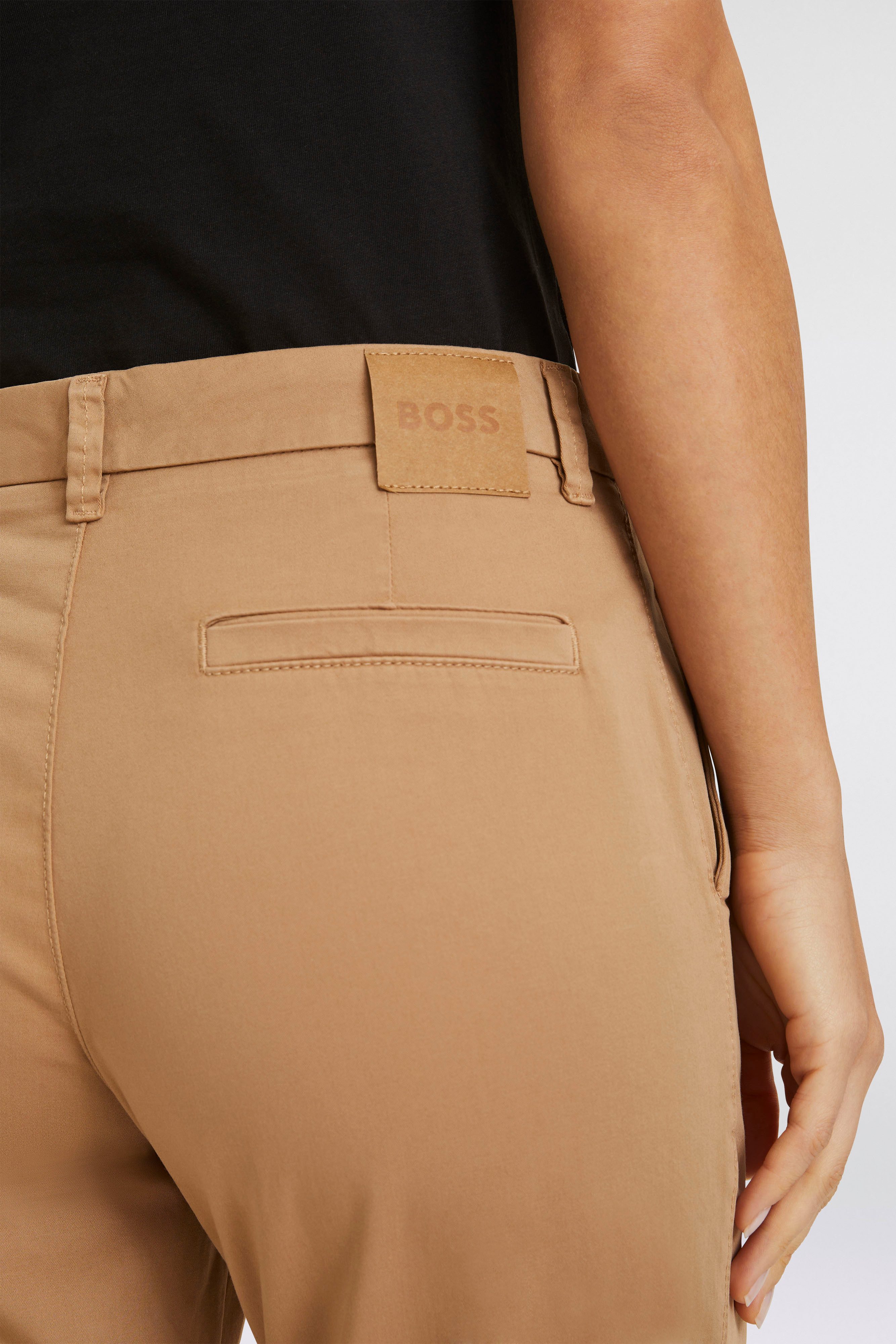 Boss Orange Geweven broek met leren merklabel aan de achterkant van de tailleband