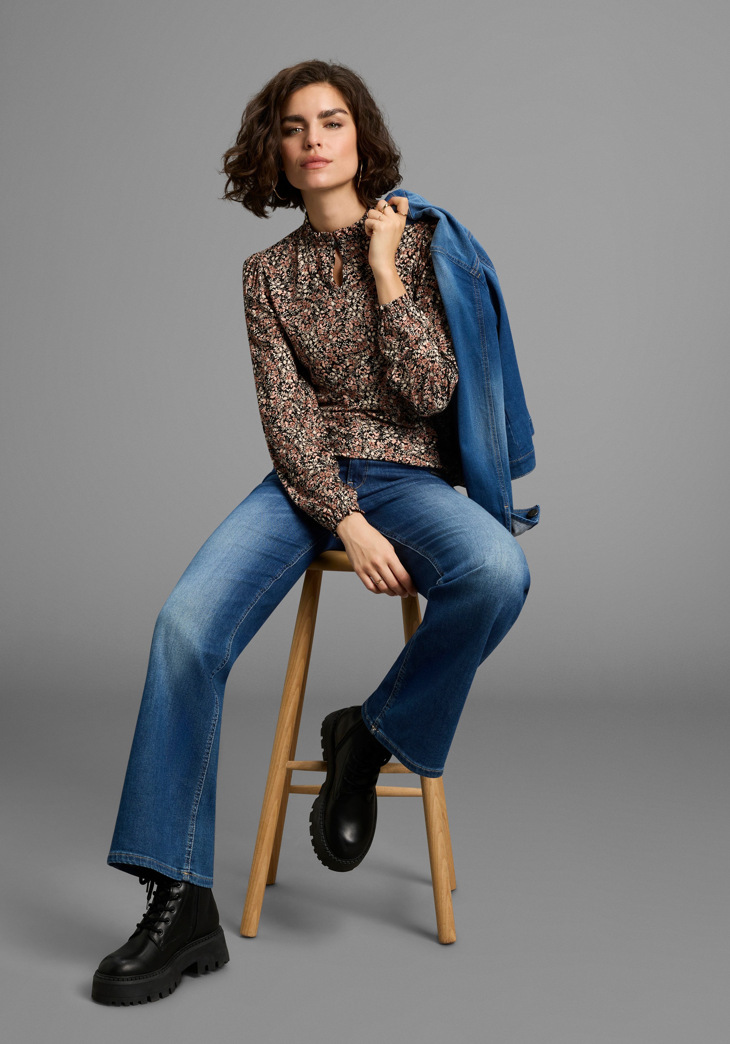 Laura Scott Longsleeve
