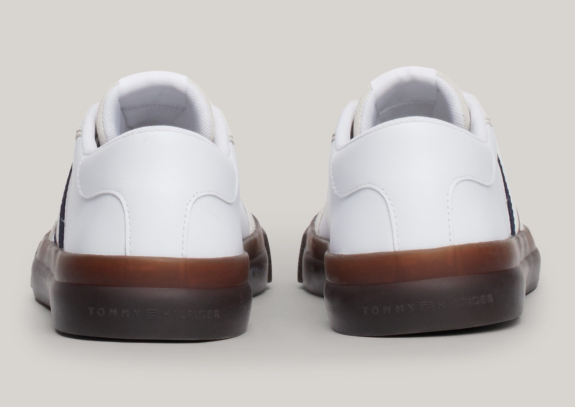 Tommy Hilfiger Sneakers TH CUPSET TERRACE , vrijetijdsschoen, lage schoen, veterschoen met zijstrepen