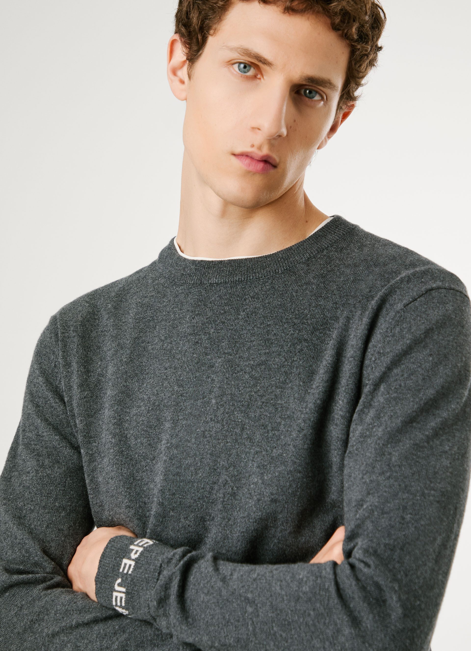 Pepe Jeans Gebreide trui ANDRE CREW NECK met ronde hals, logo-jacquard