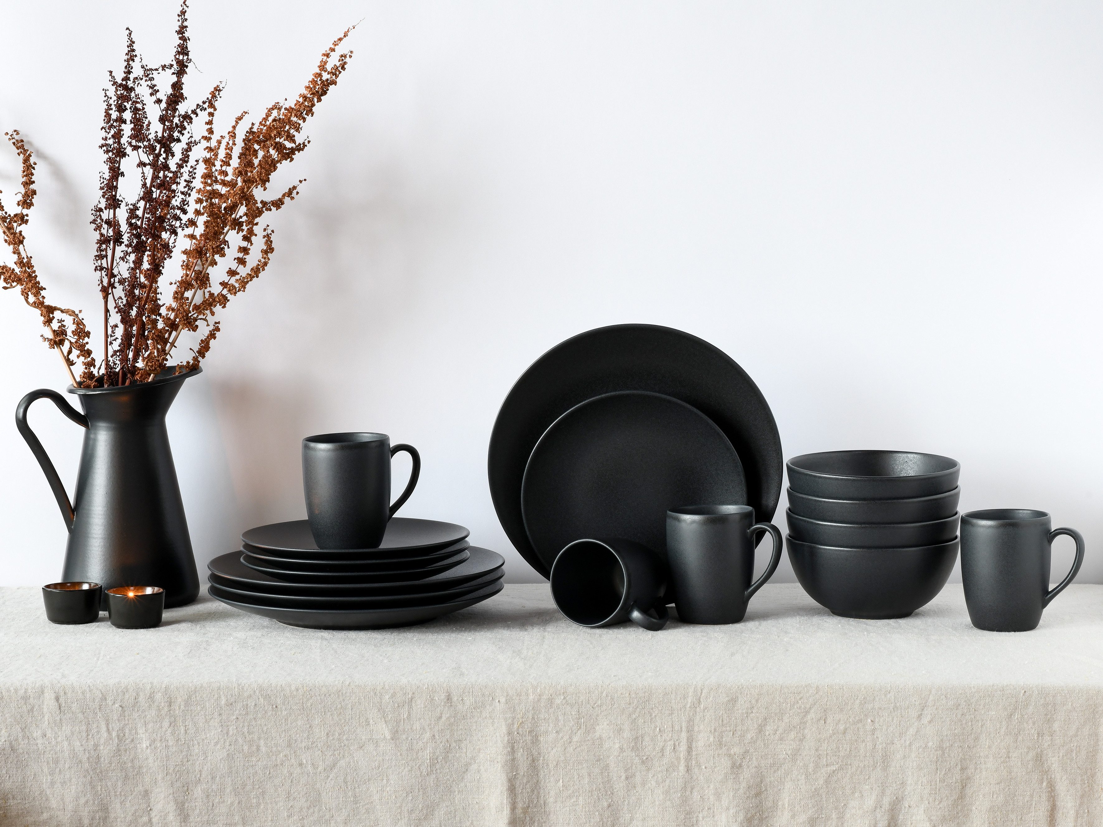 CreaTable Combi-servies Servies-set Soft Touch Black Servies, zwart, zijdemat glazuur, 16 delen, voor 4 personen (set, 16-delig)