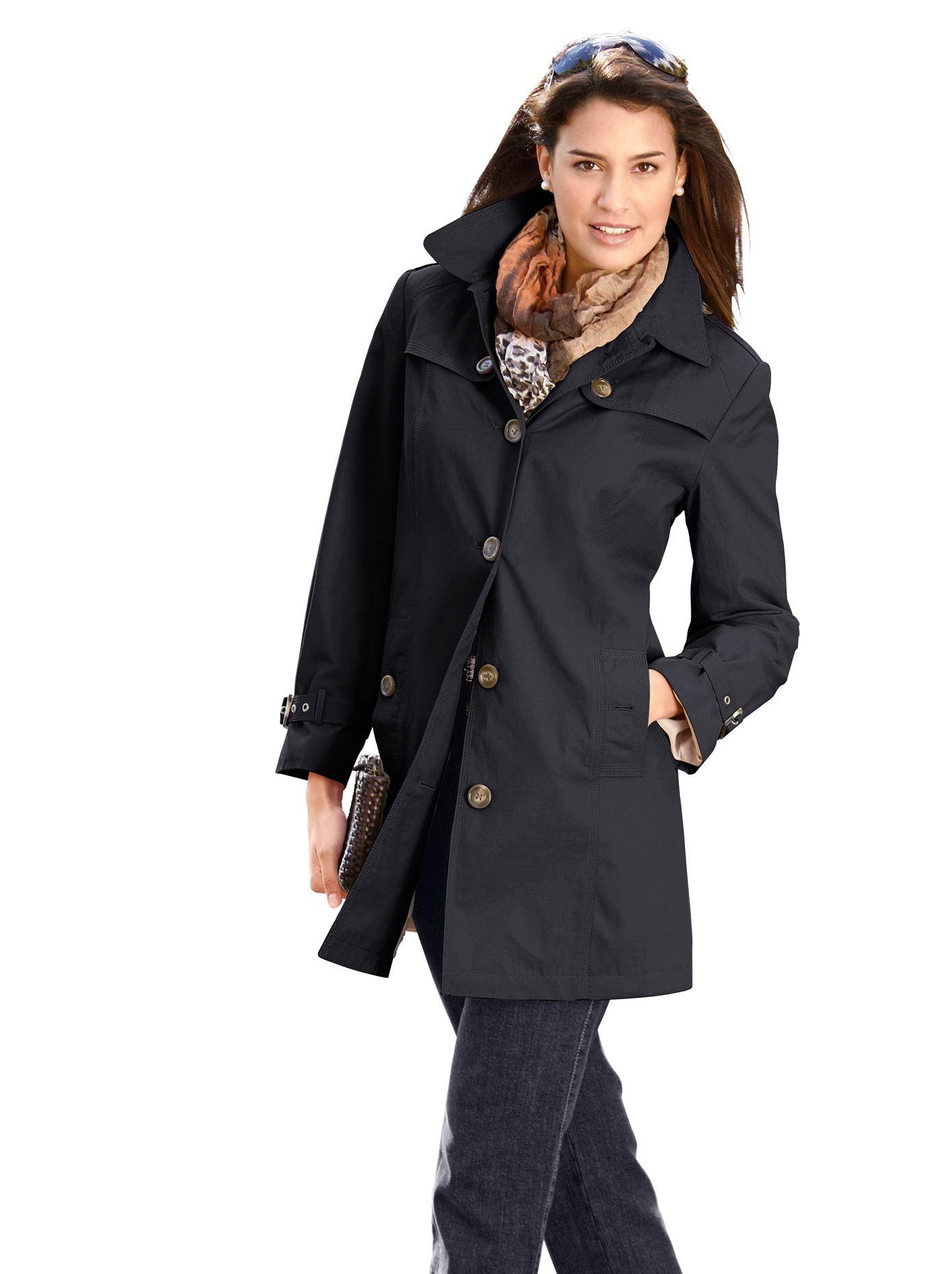 Coat in trenchcoat-look