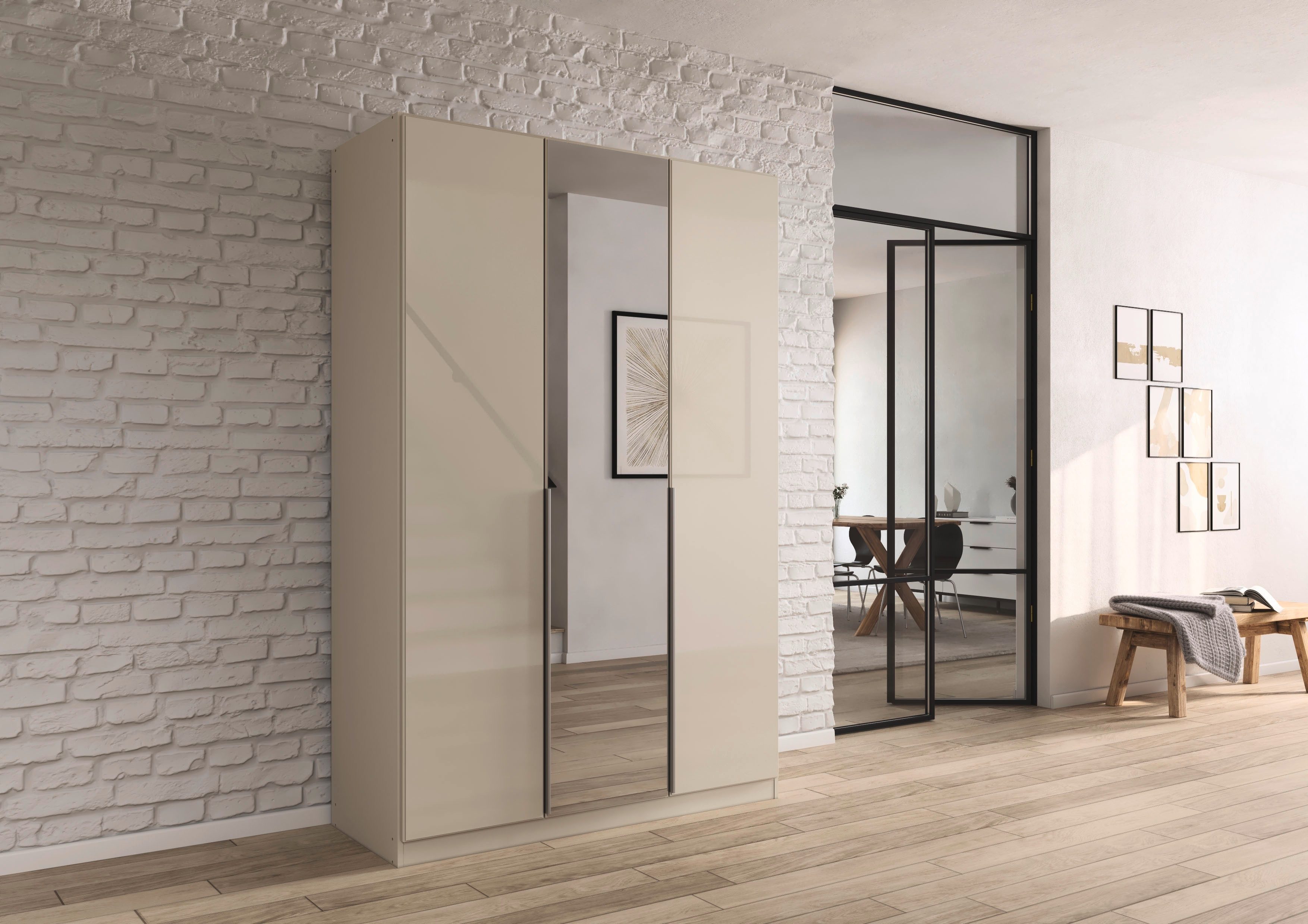 rauch Draaideurkast Kledingkasten kast garderobe AGORDO met glazen front doordachte binnenuitrusting, in 6 breedtes en 2 hoogtes made in germany