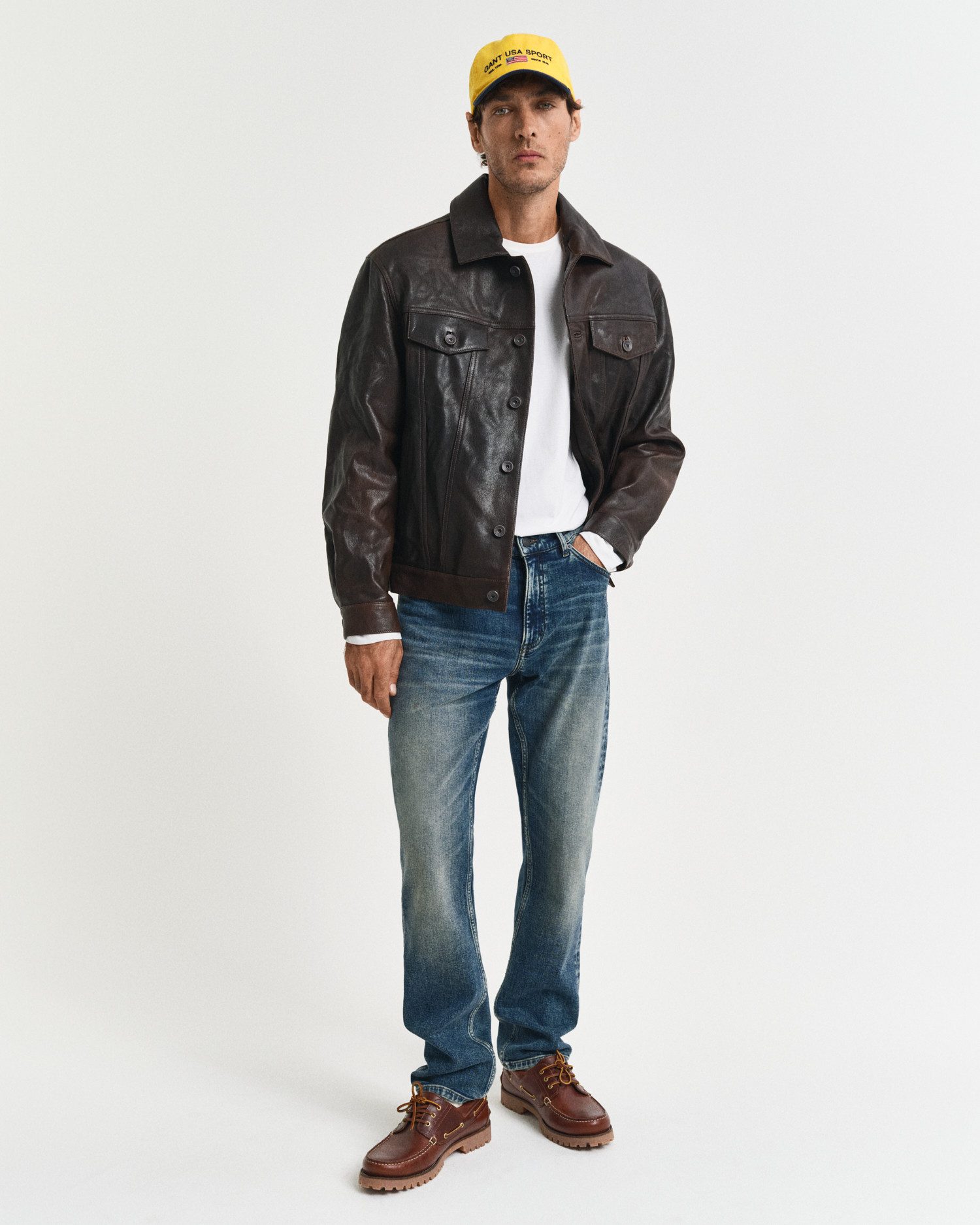 Gant Shirt met lange mouwen REG SHIELD LS T-SHIRT met logoborduursel op borsthoogte