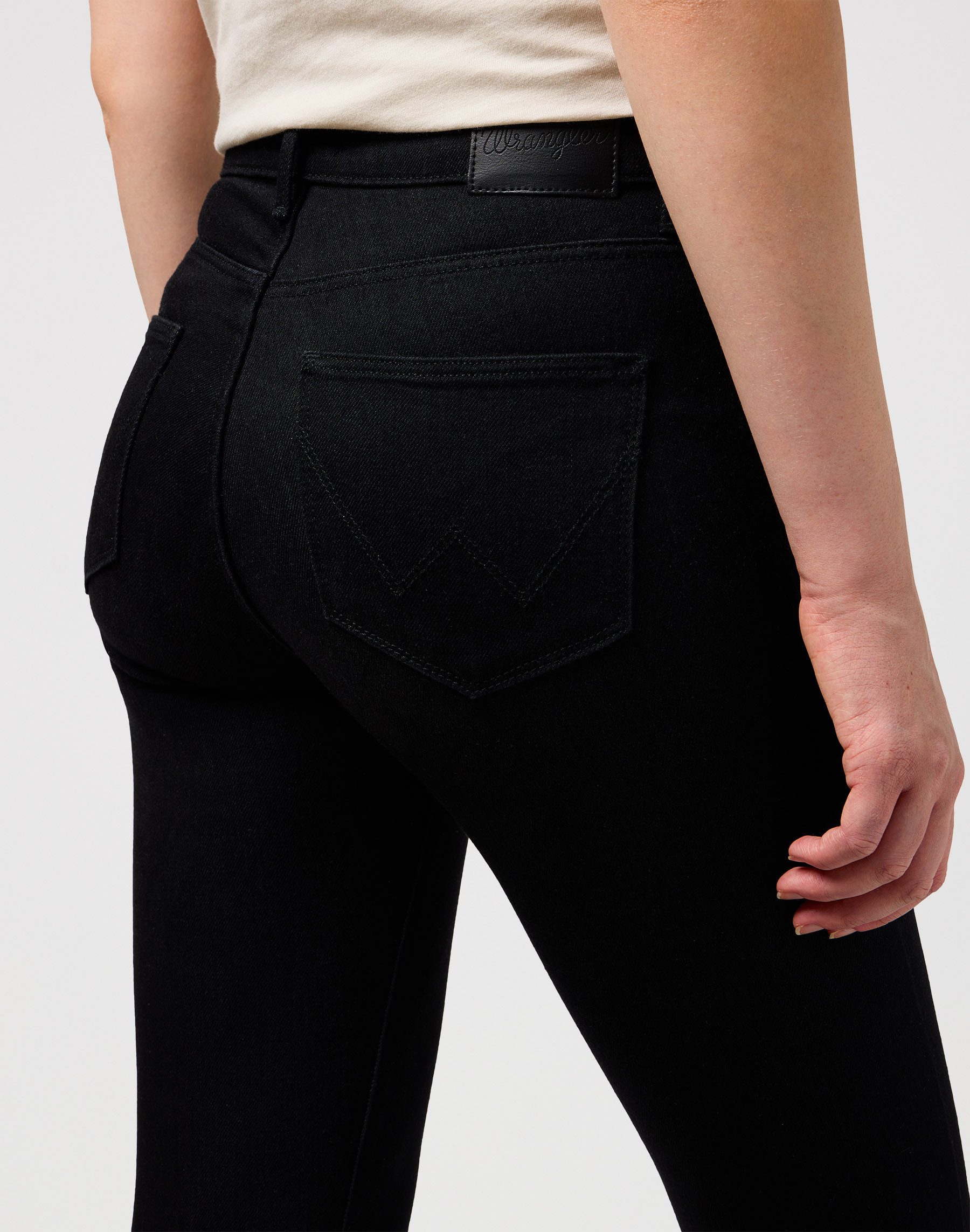 Wrangler 5-pocket jeans met contrastkleurige naden
