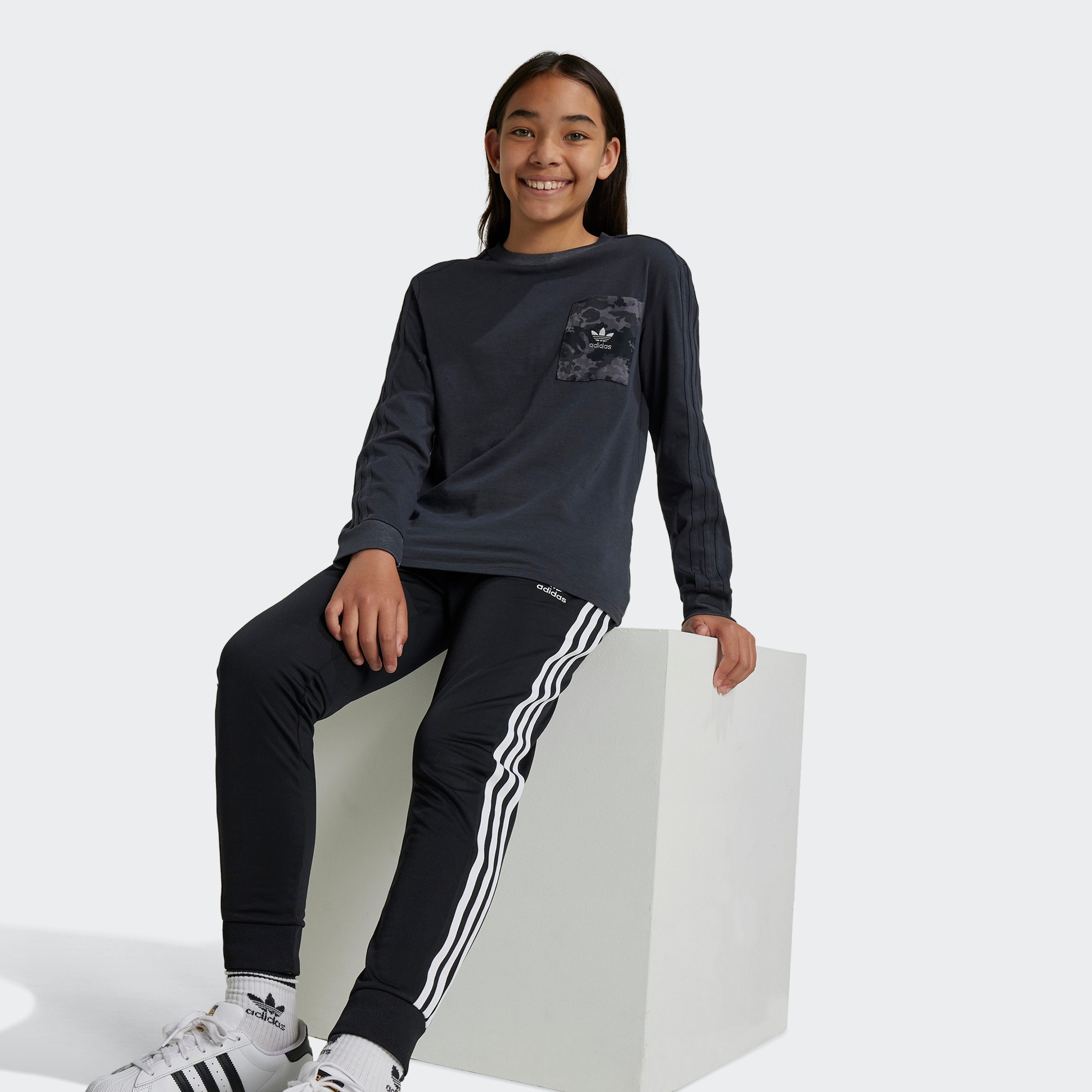 adidas Originals Sweatshirt LS TEE