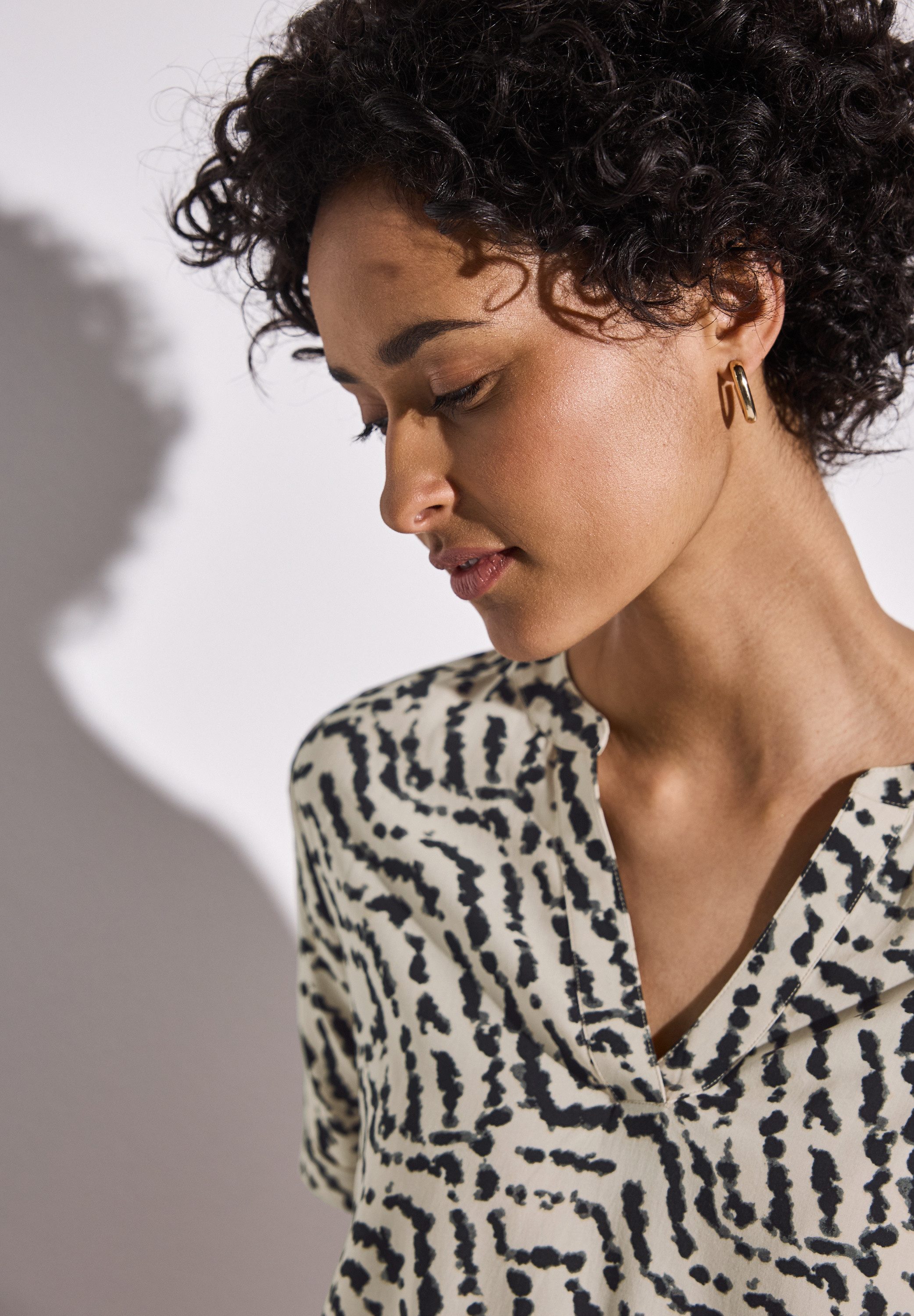 STREET ONE Blouse met korte mouwen met grafisch patroon