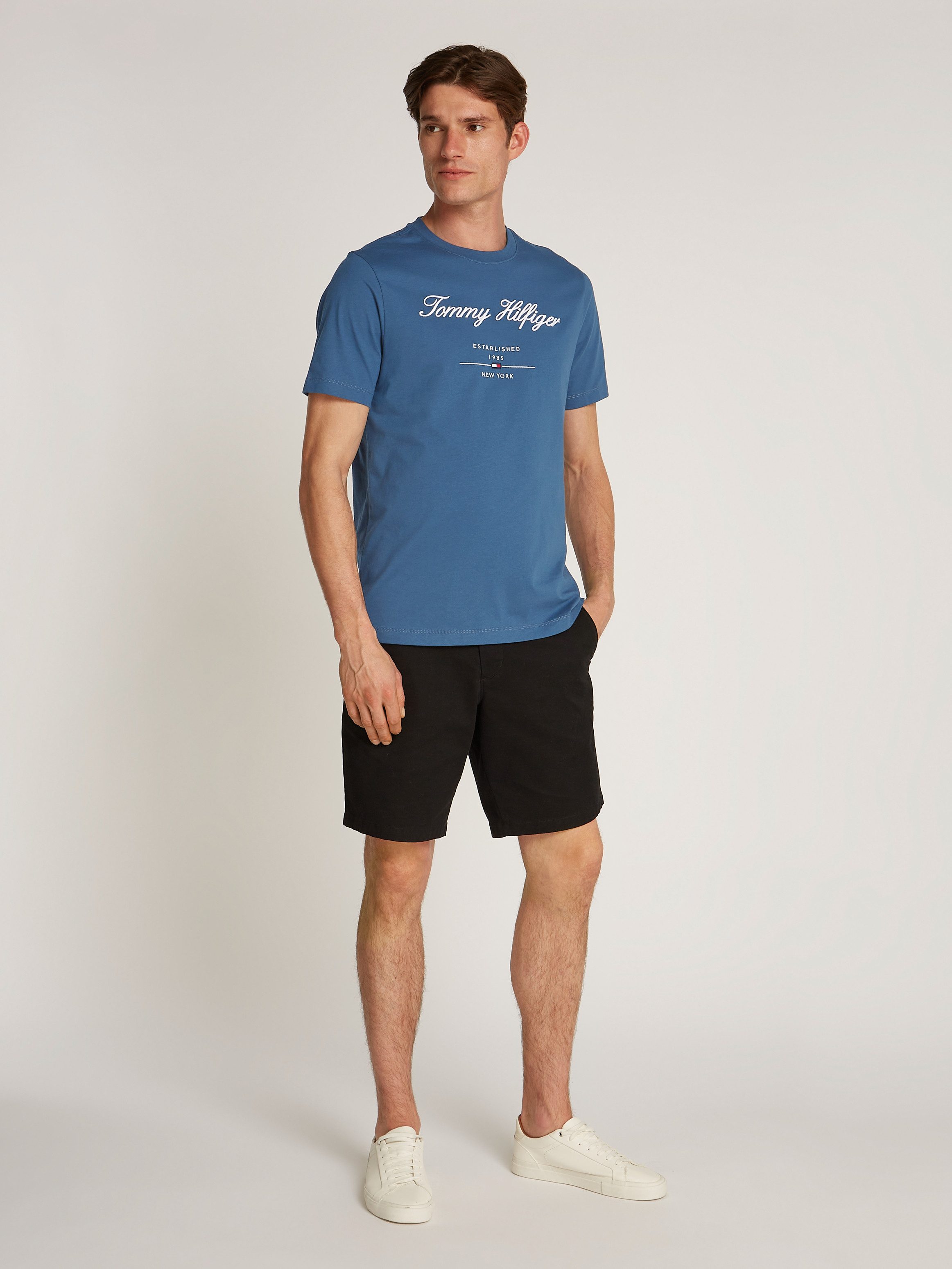 Tommy Hilfiger T-shirt SCRIPT LOGO TEE met opgestikt logo
