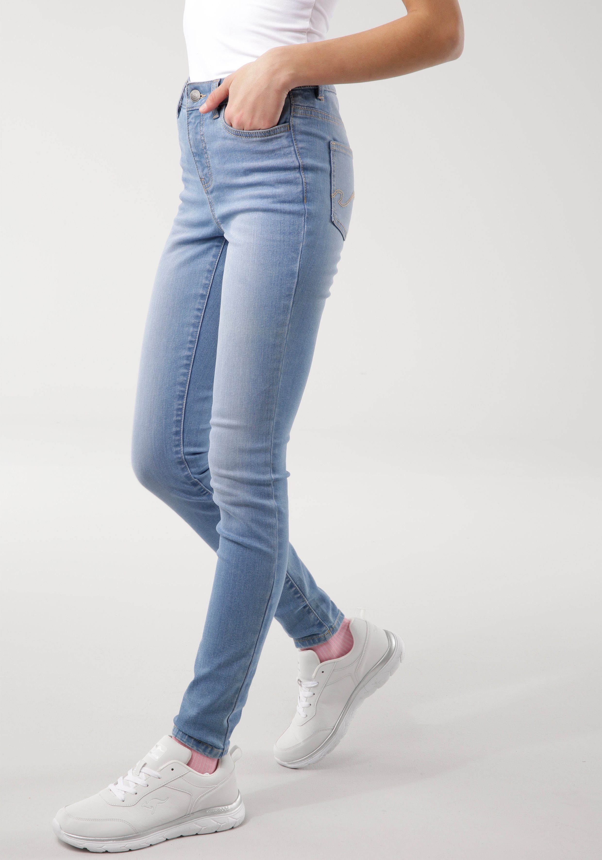 KangaROOS 5-pocket jeans SUPER SKINNY HIGH RISE enkel-lang, met used-look, hoge taille