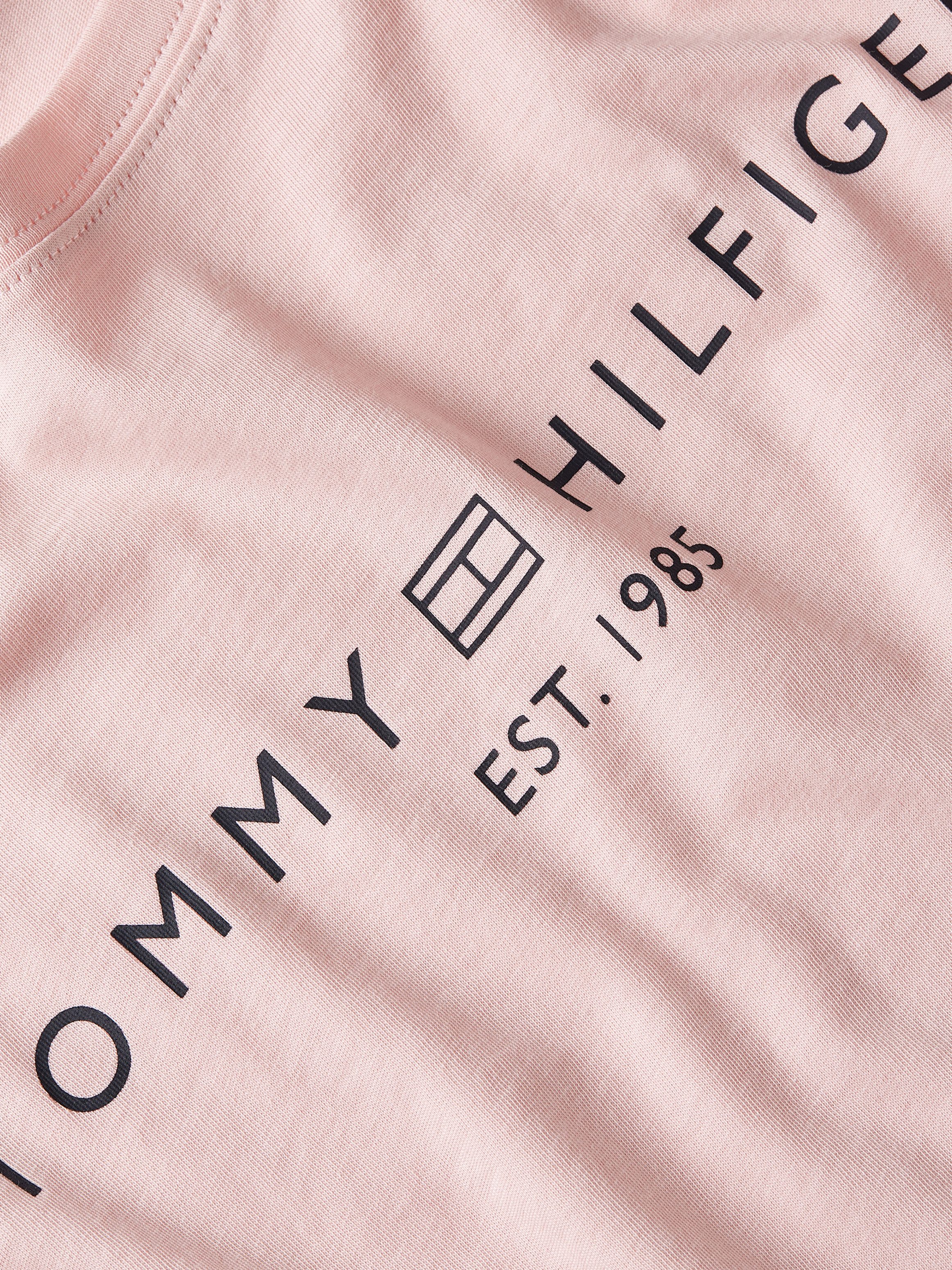 Tommy Hilfiger T-shirt REG CORP LOGO C-NK SS met een logo-opschrift