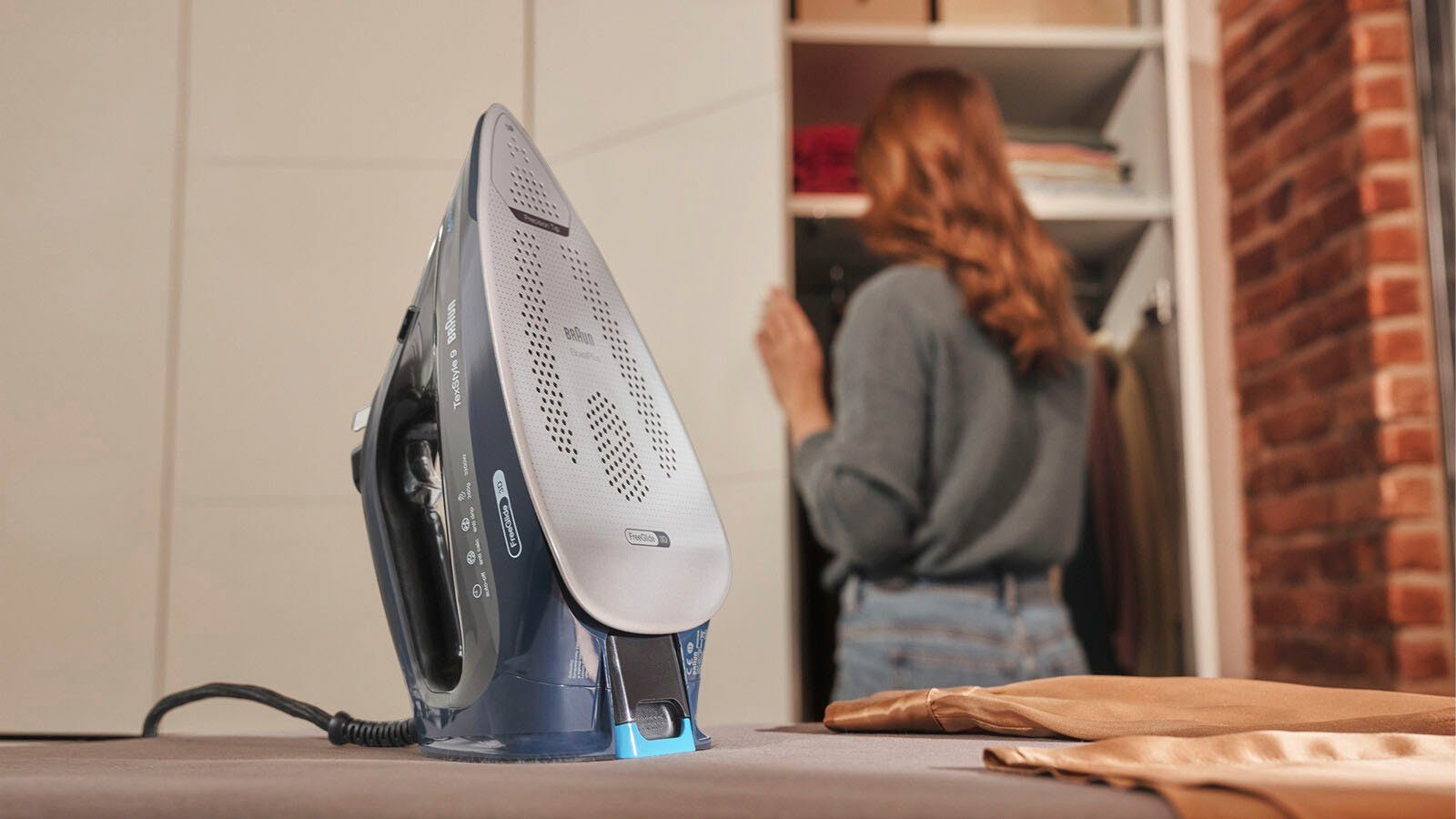 Braun Stoomstrijkijzer Dampfbügeleisen TexStyle 9 SI 9682 DB