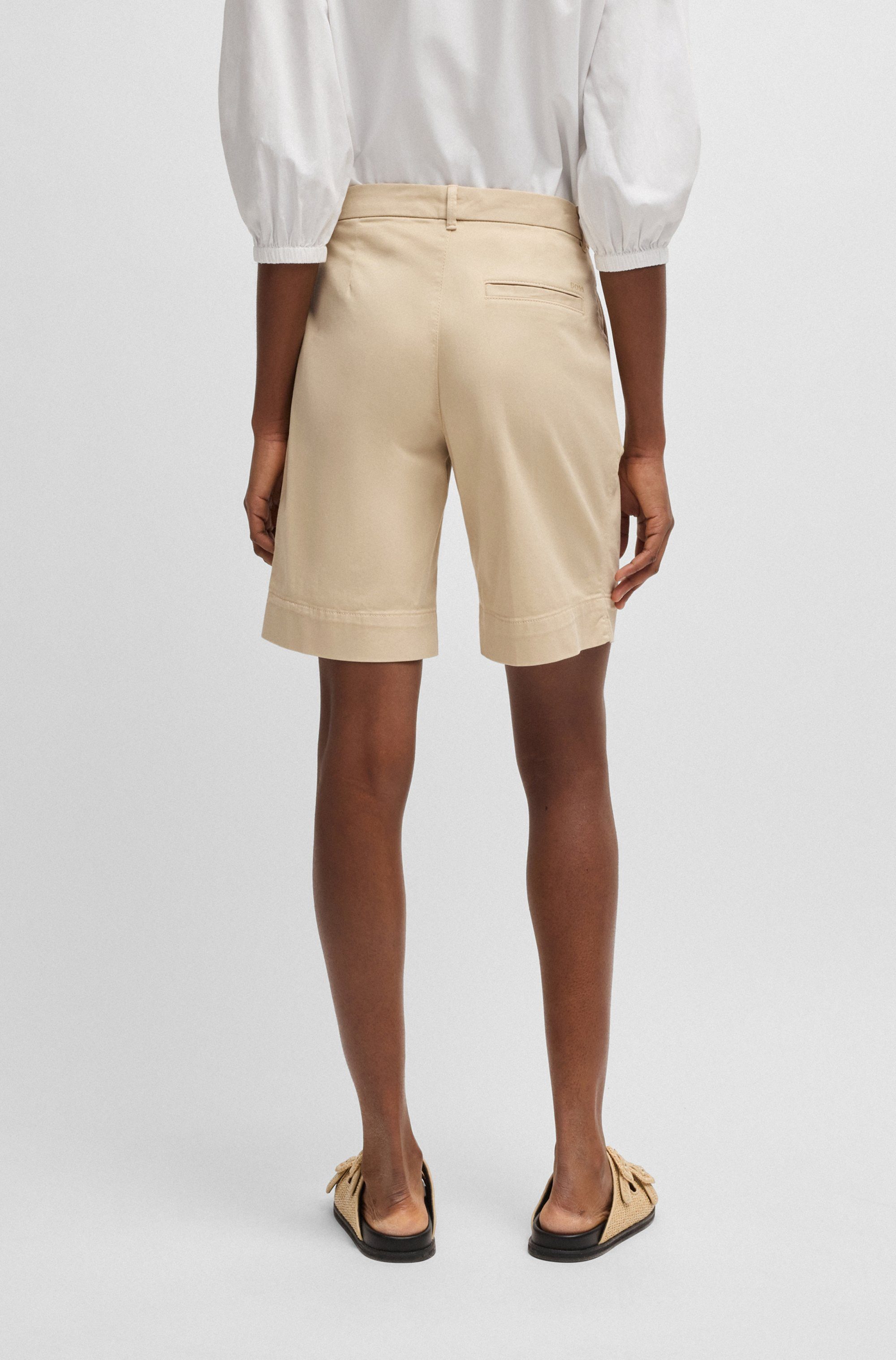 Boss Orange Chino-short Taggie Premium Damesmode