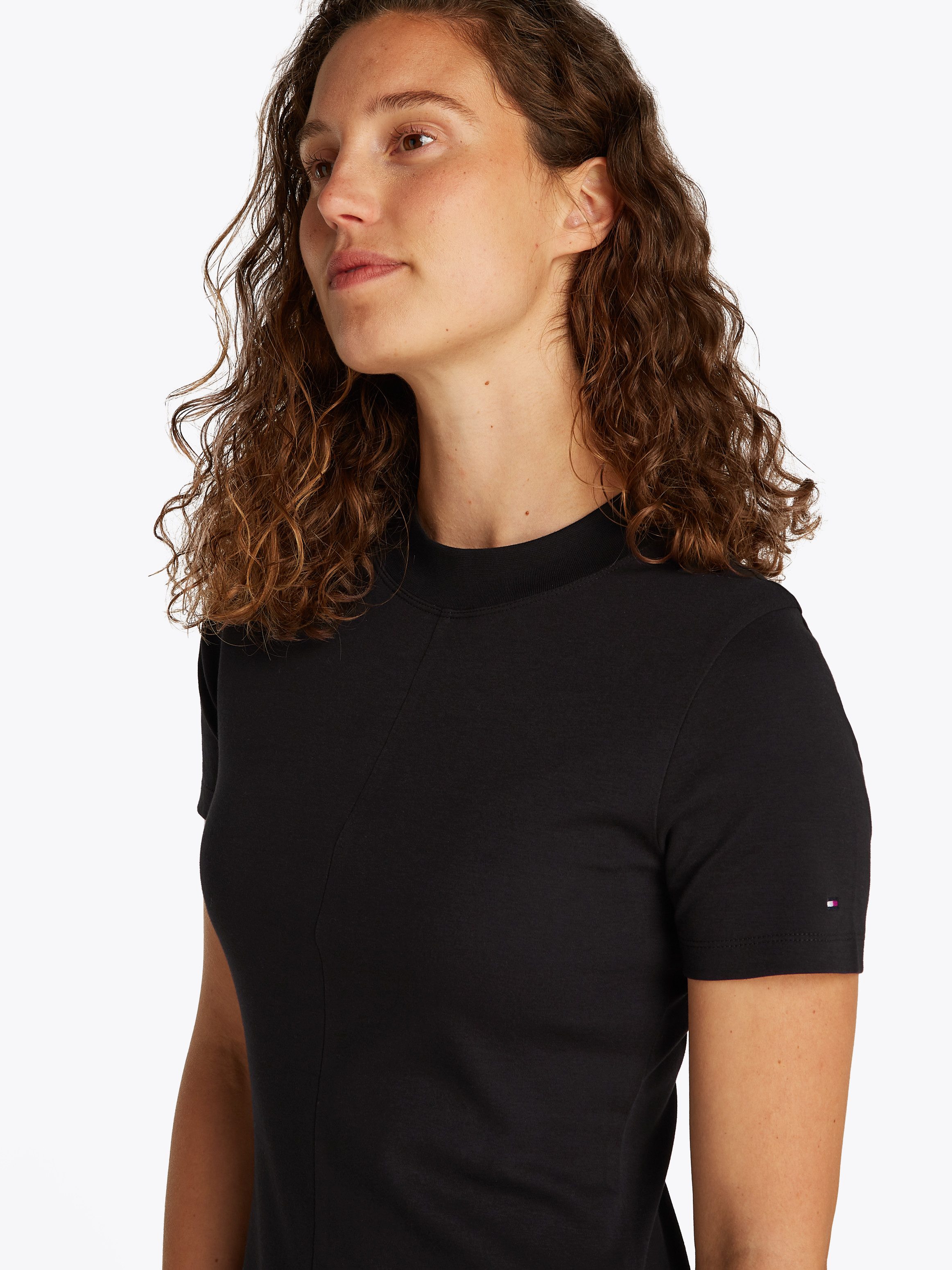 Tommy Hilfiger Midi-jurk MODERN F&F MIDI DRESS met logo-borduursel, met deelnaad