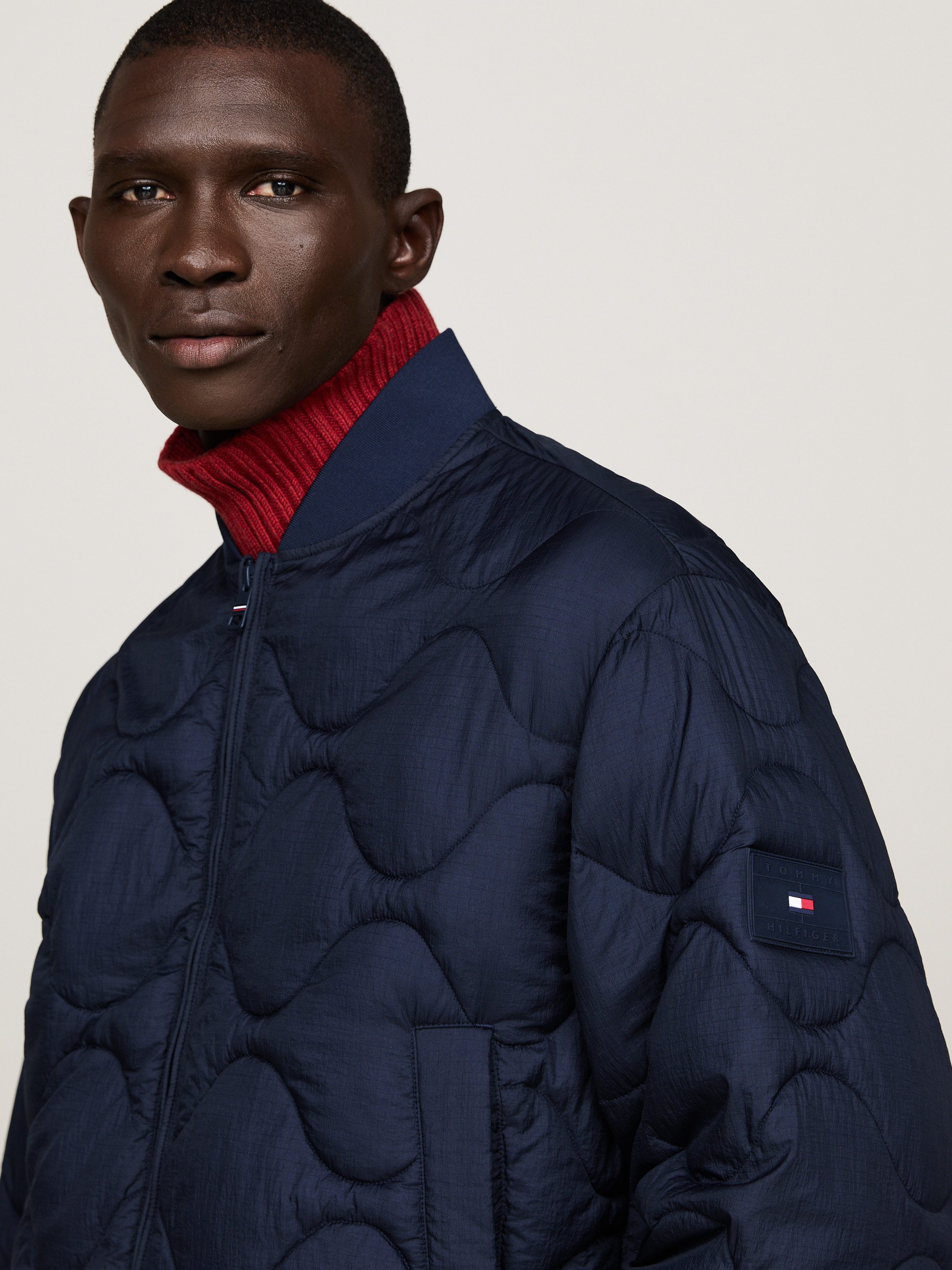 Tommy Hilfiger Gewatteerde jas ONION QUILTED BOMBER met staande kraag, modieuze quilting
