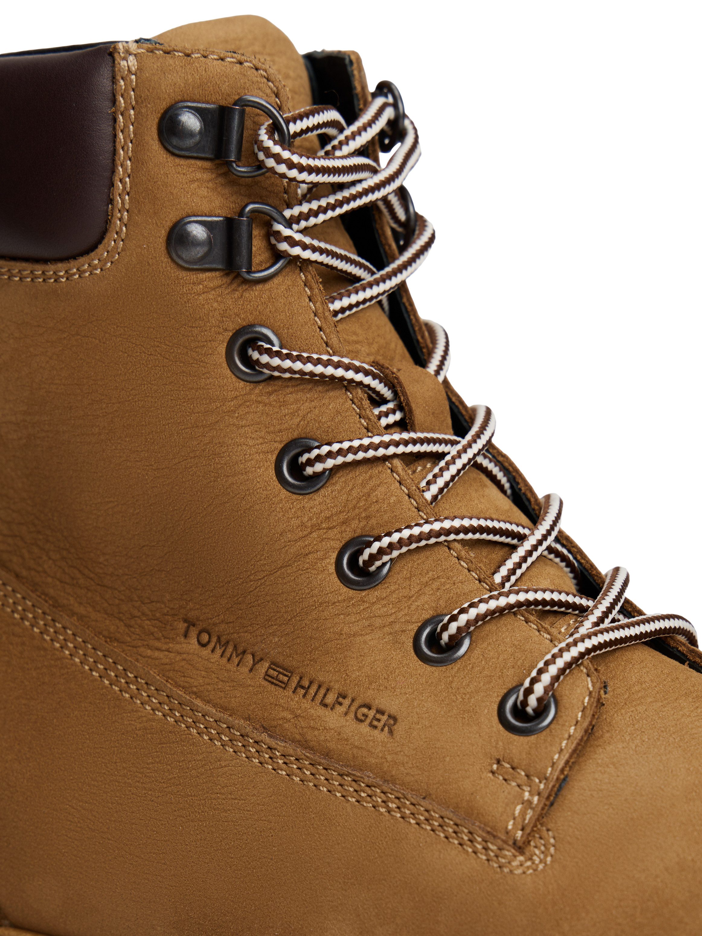 Tommy Hilfiger Veterschoenen FLEX TH OUTDOOR W NBK BOOT blokhak, outdoorschoen met ogen, in bergbeklimmerslook