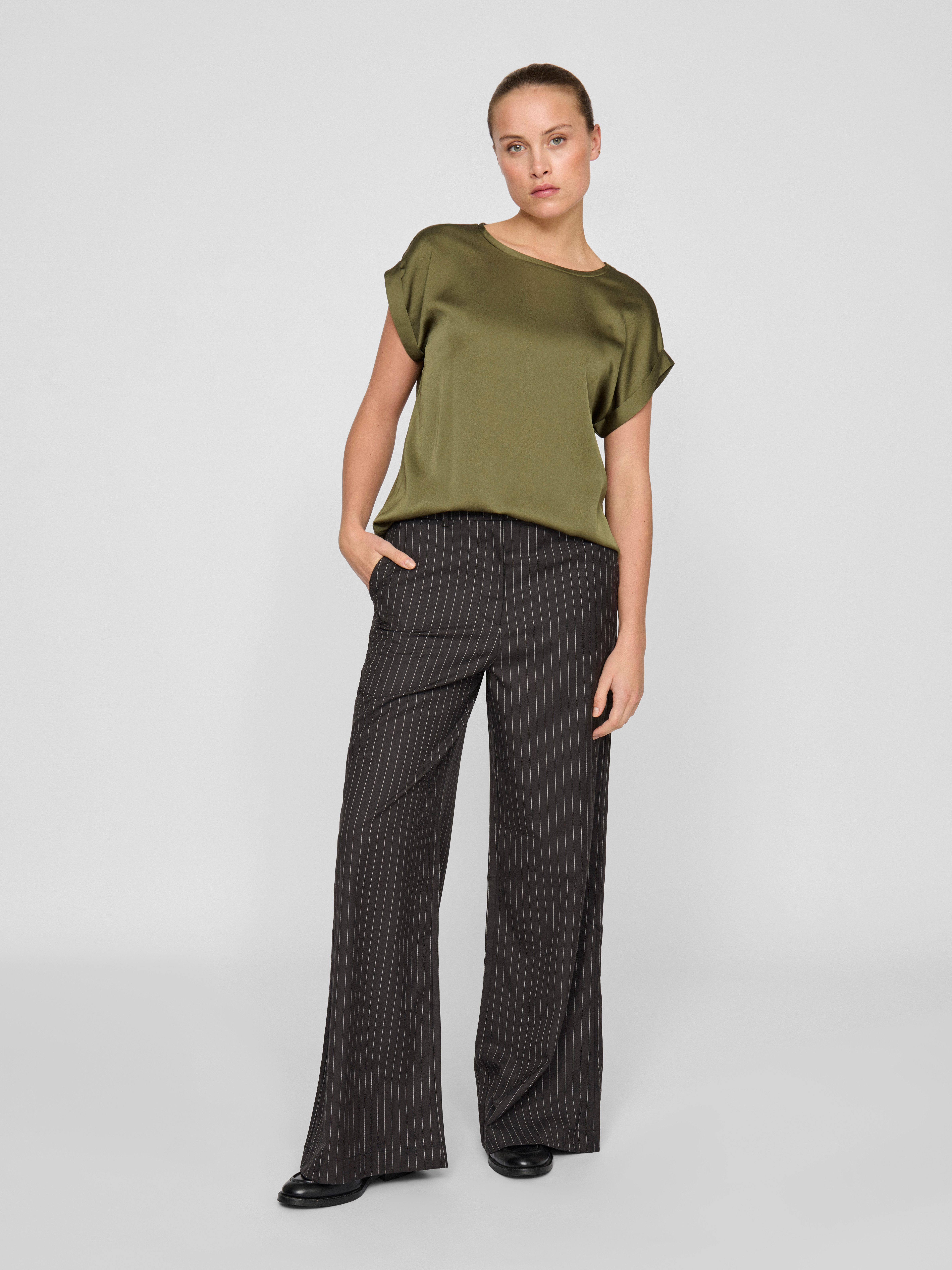 Vila Shirt met korte mouwen VIELLETTE S/S SATIN TOP - NOOS