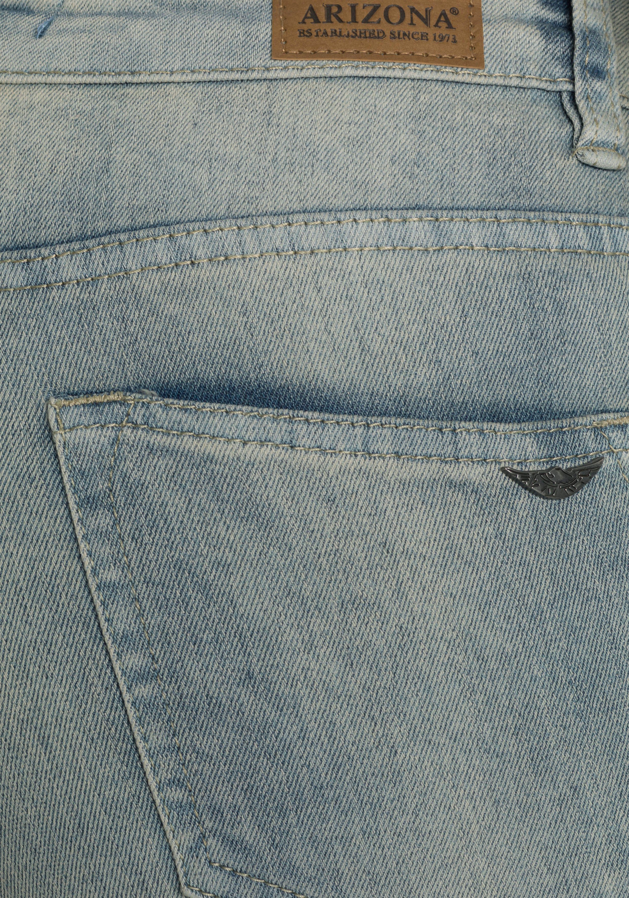 Arizona Capri jeans Met splitje in de zoom smalle pasvorm, met stijlvolle studs, hoge taille
