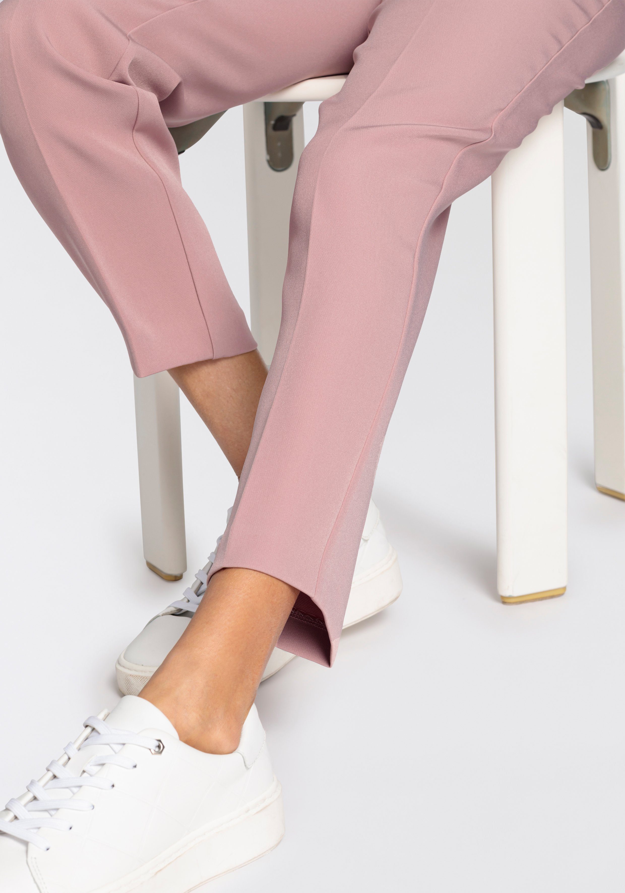 Laura Scott Pantalon met persplooien
