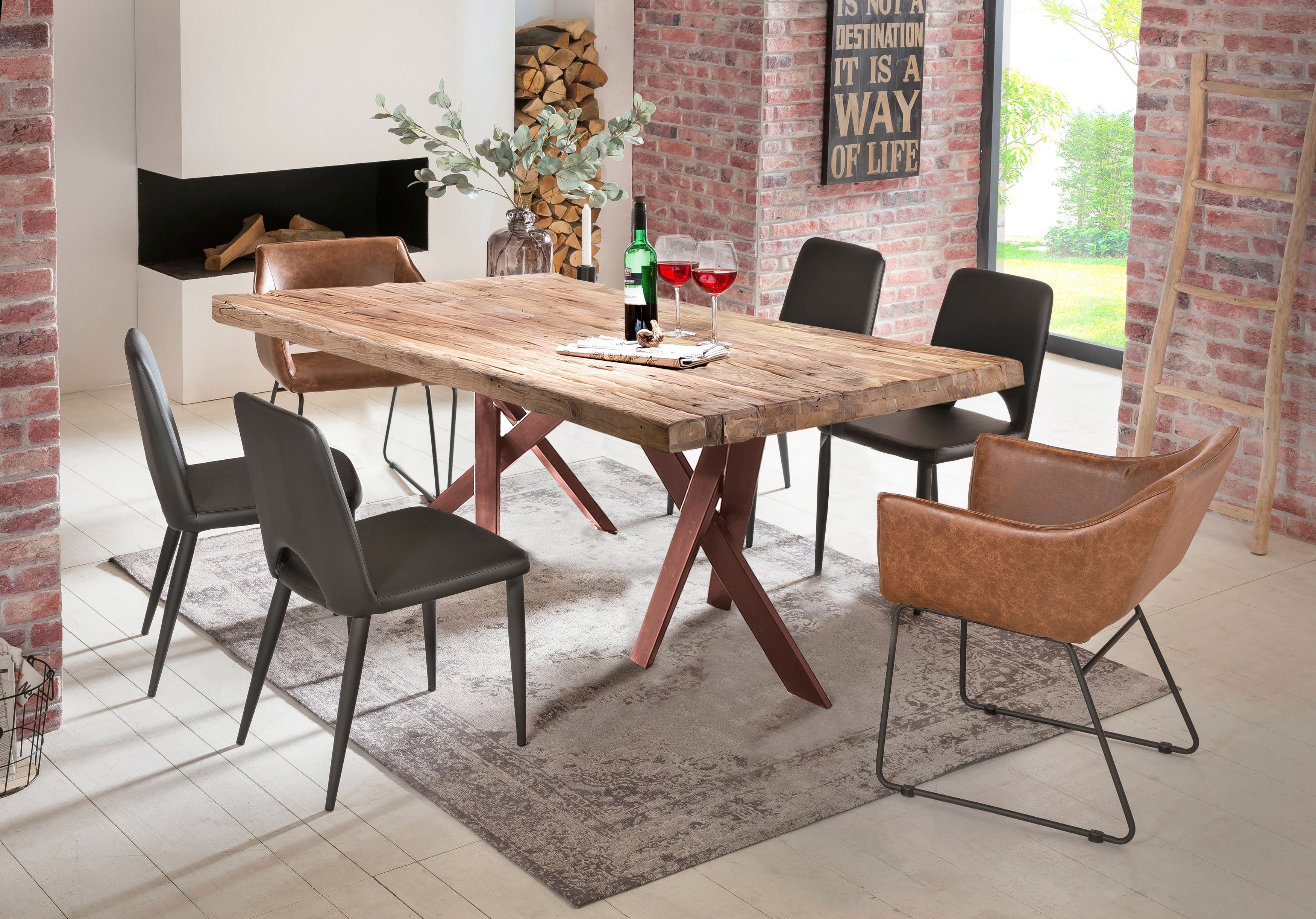 SIT Eettafel gemaakt van gerecycled hout