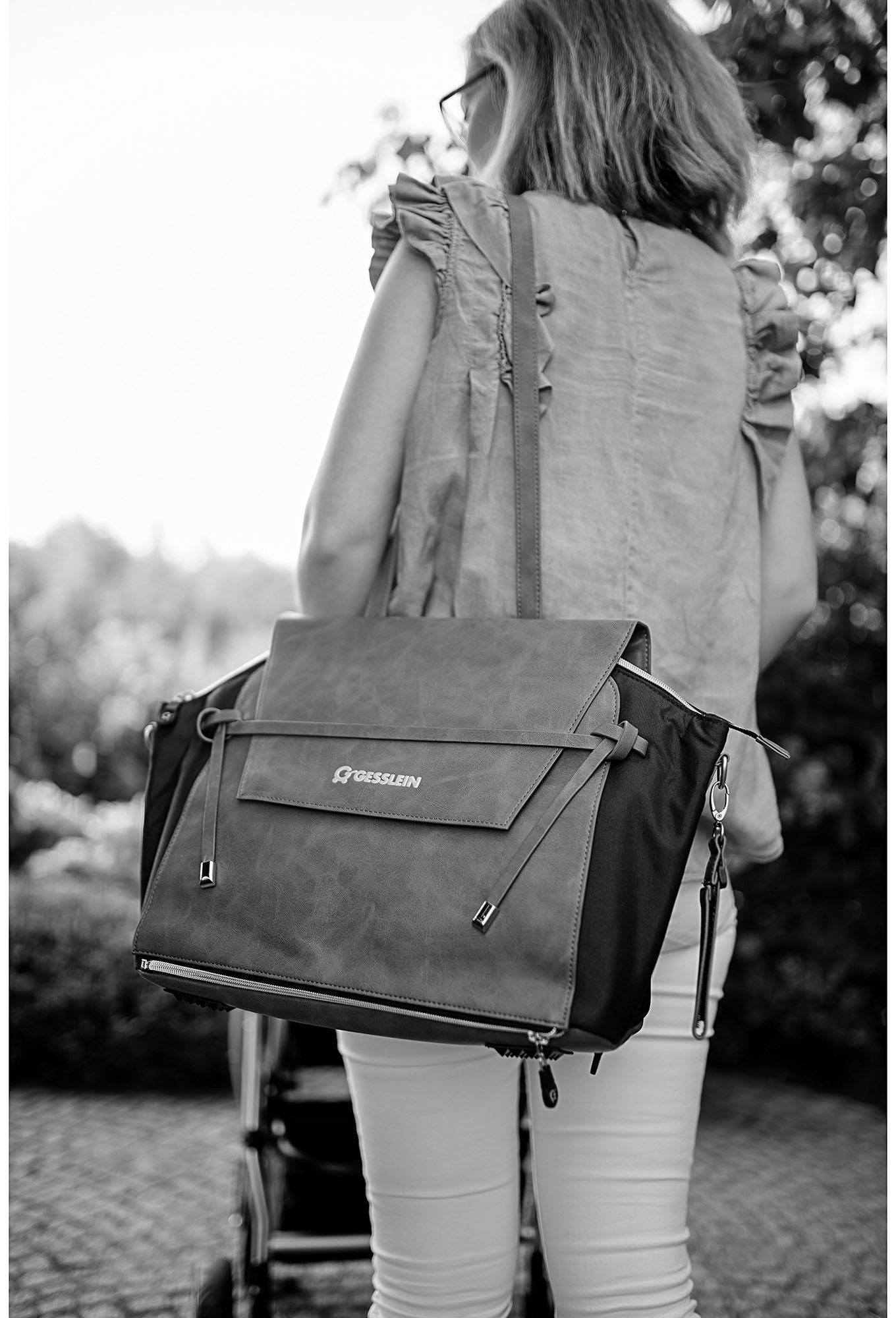 Gesslein Luiertas N°4 cognac, leigrijs met aankleedkussen en flessenhouder, made in germany