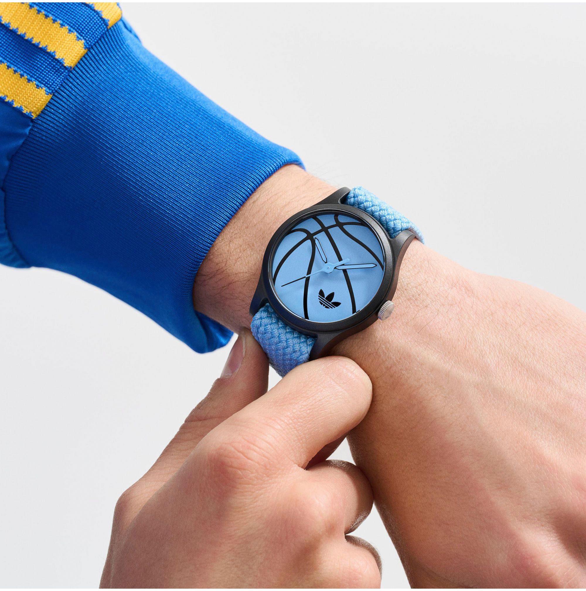 adidas Originals Kwartshorloge GAME ONE Polshorloge, herenhorloge, dameshorloge, nylon band, waterafstotend tot 5 bar