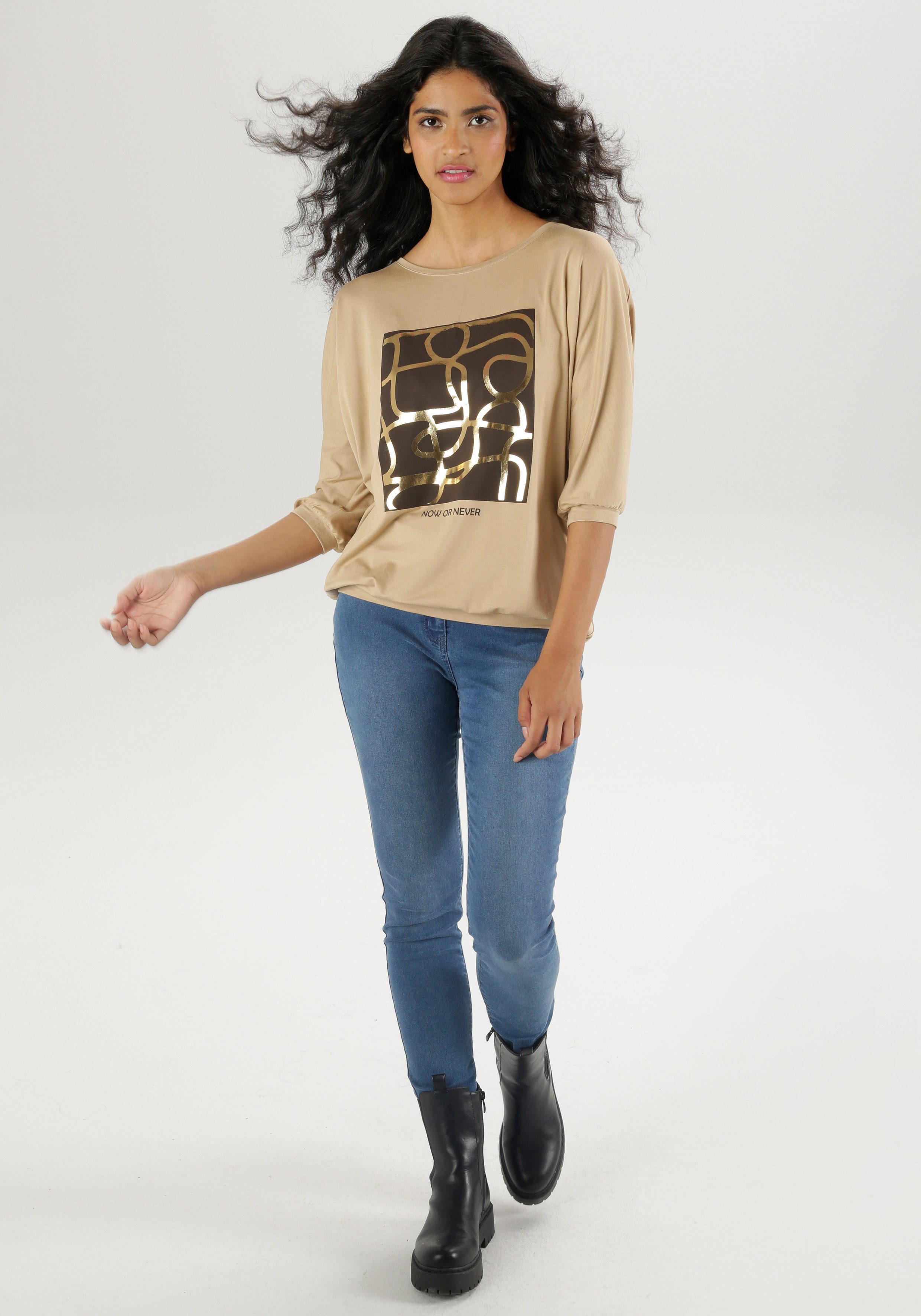 Aniston SELECTED Shirt met vleermuismouwen met goudkleurige folieprint