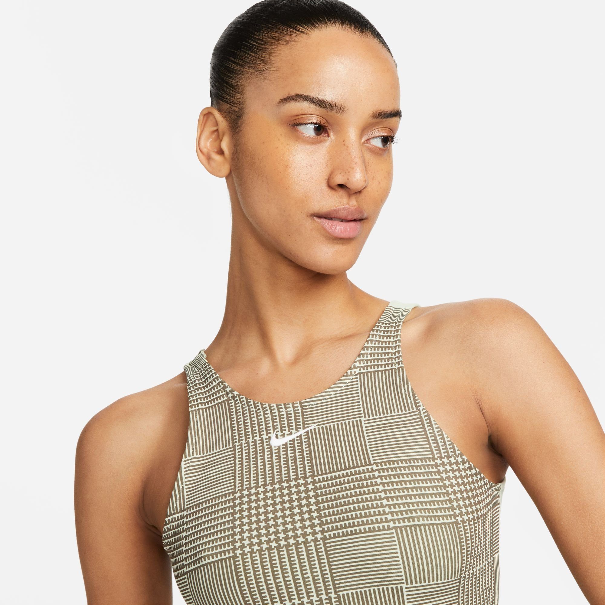 Nike Yogatop YOGA DRI-FIT WOMEN'S CROPPED TANK TOP