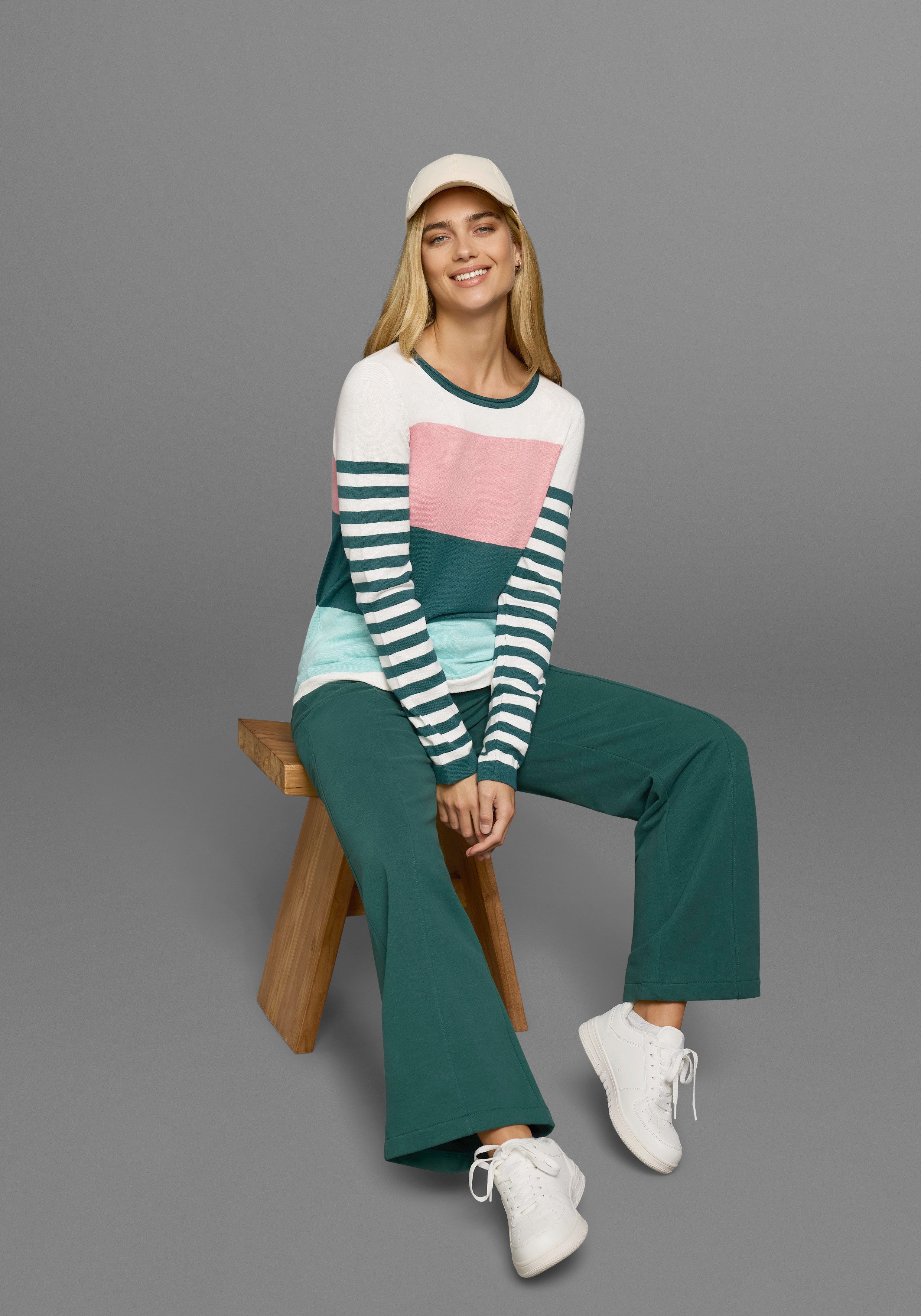KangaROOS Trui met ronde hals in modieuze streep-look