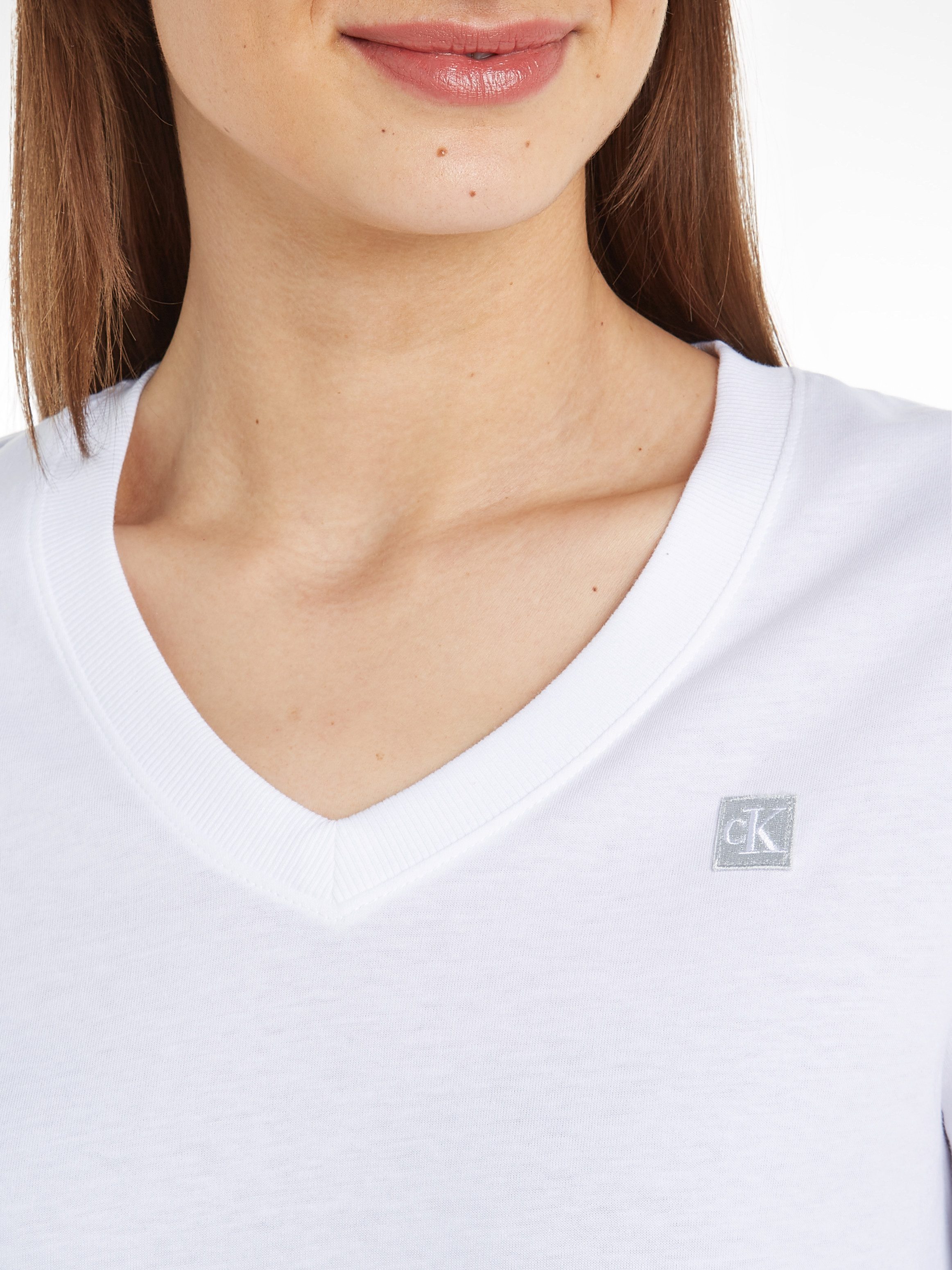 Calvin Klein T-shirt CK EMBRO BADGE V-NECK TEE