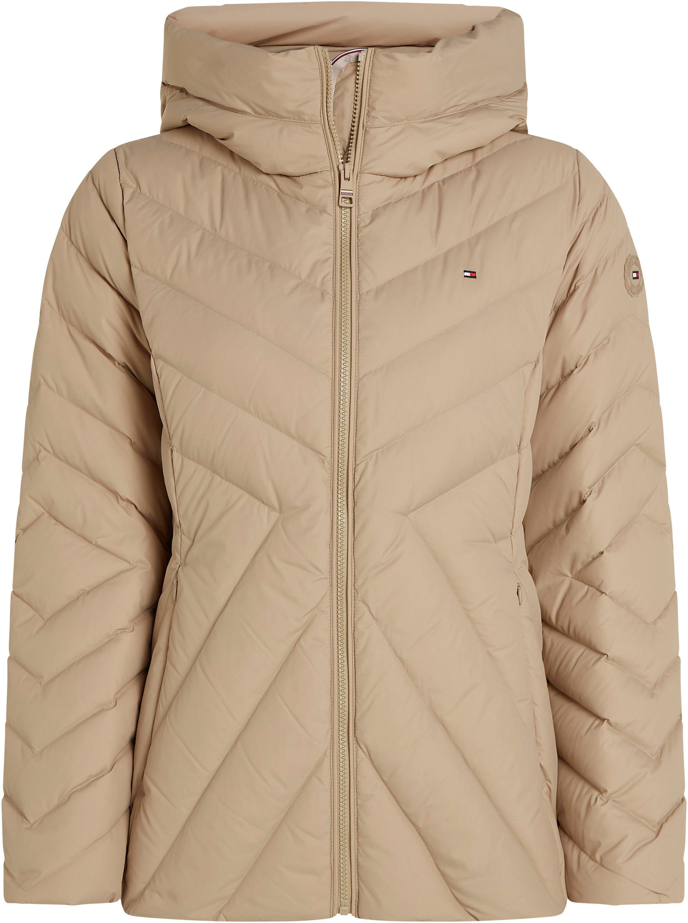 Tommy Hilfiger Gewatteerde jas CHEVRON MW PADDED JACKET met gemiddelde vulling en tommy hilfiger merklabel