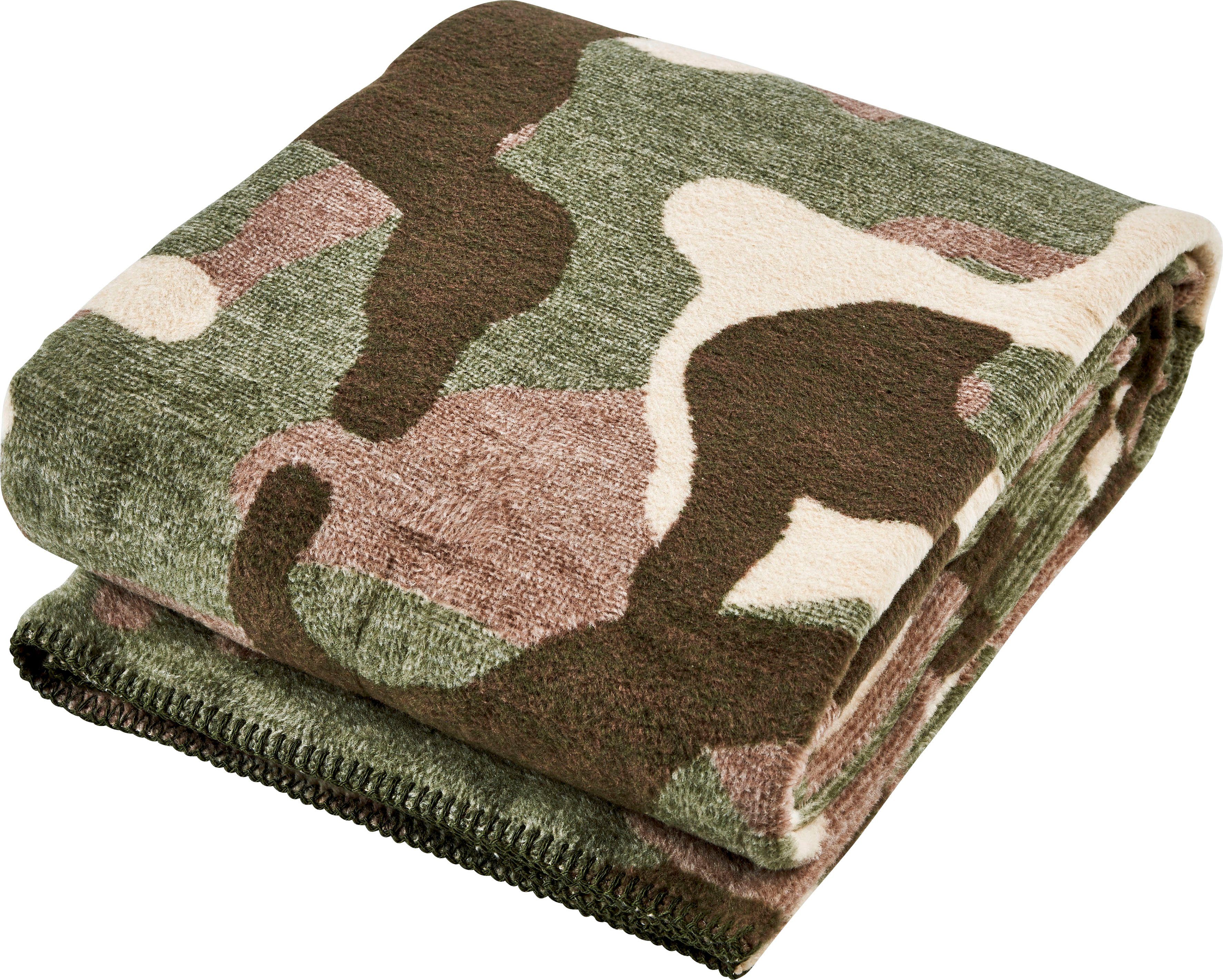 done.® Deken Camouflage Deken met insluitende siernaad, knuffeldeken