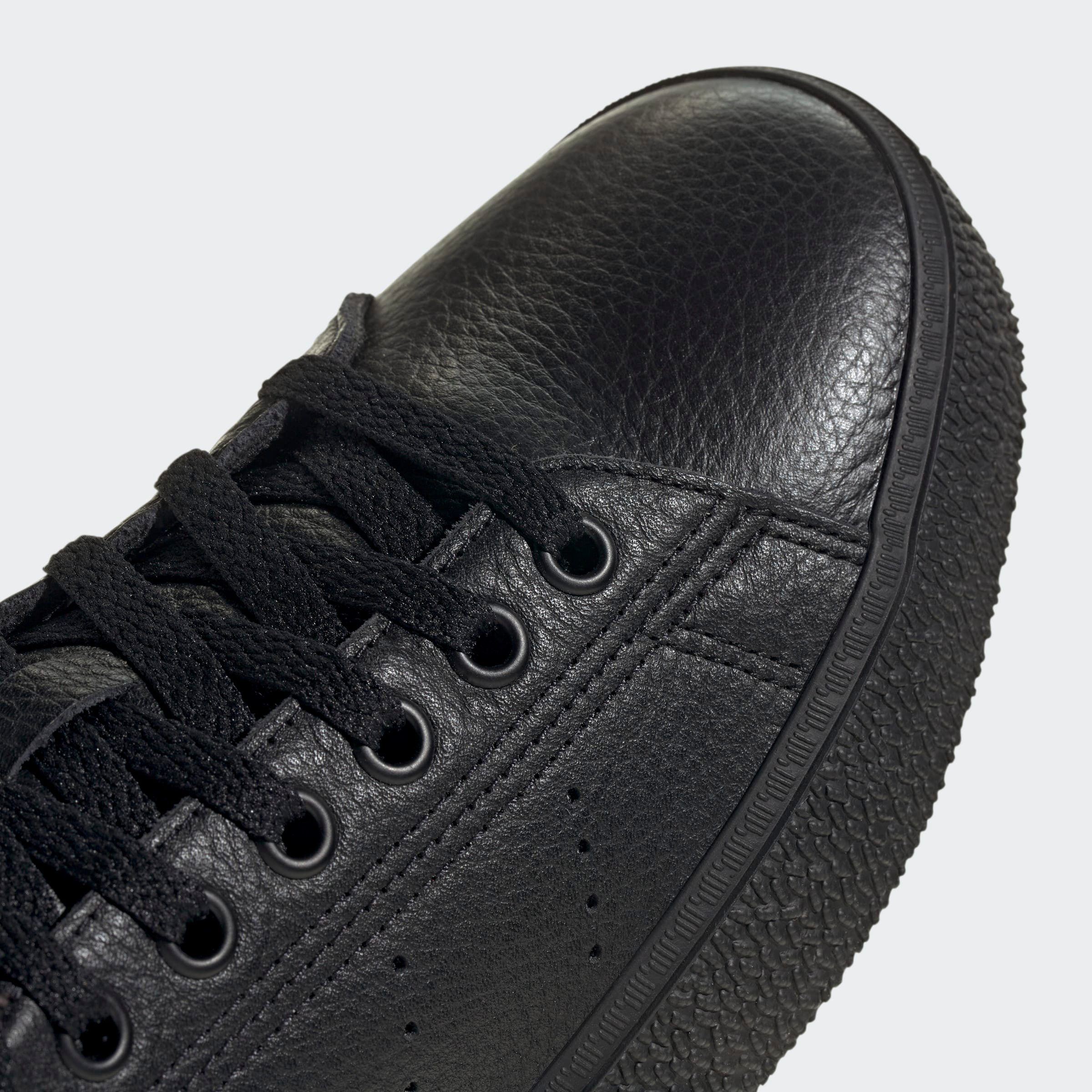adidas Originals Sneakers