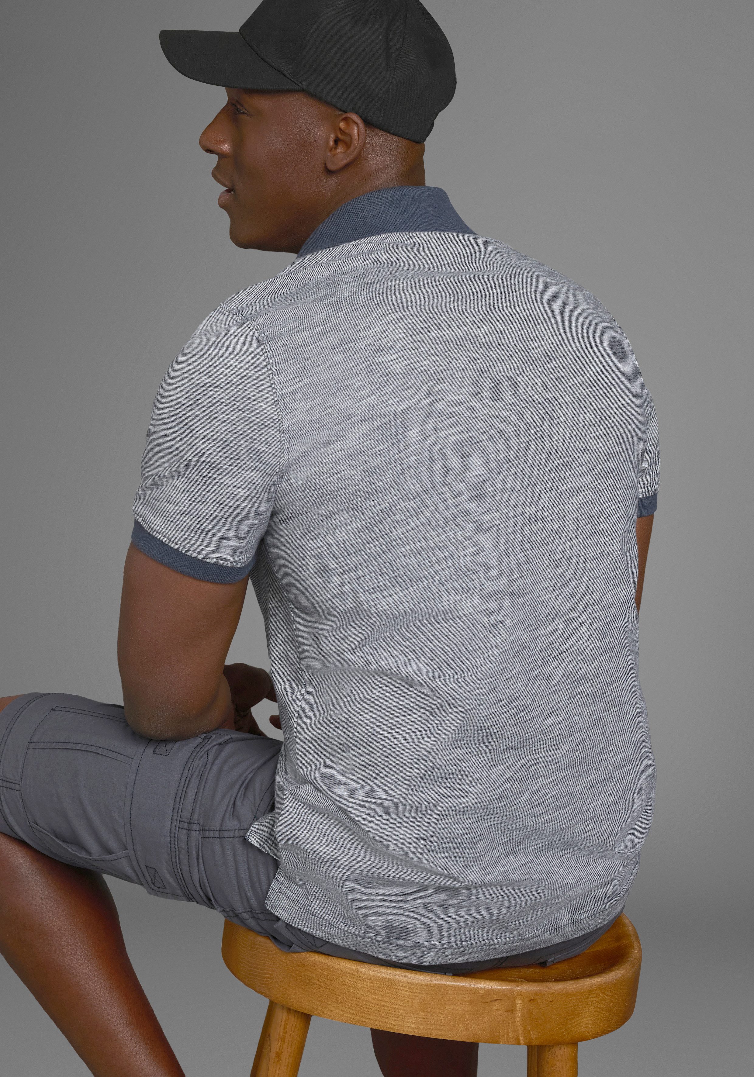Man's World Poloshirt Korte mouwen, regular fit, gemêleerde structuur, ronde hals