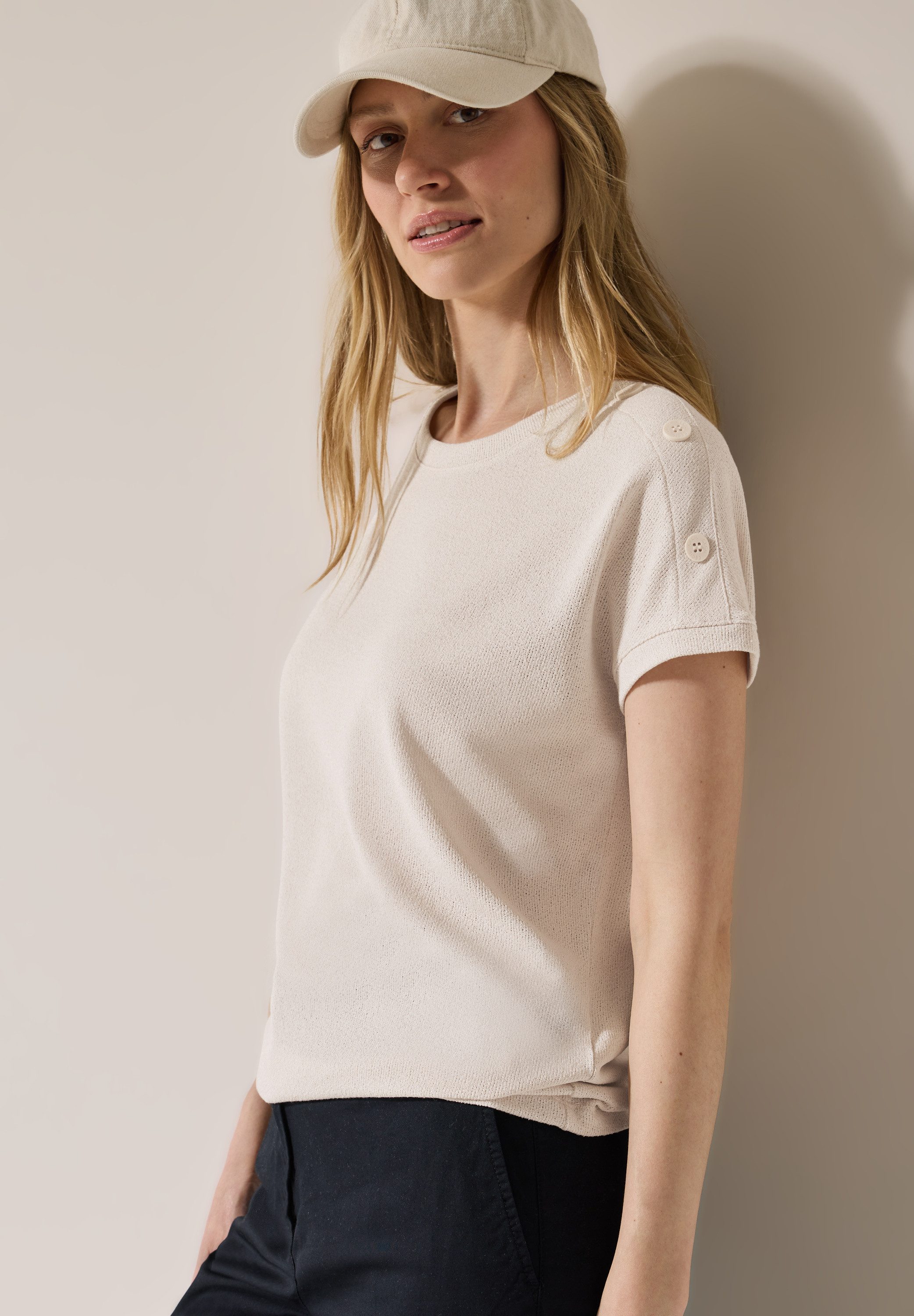 Cecil T-shirt in structuur-look en met knoopdetails