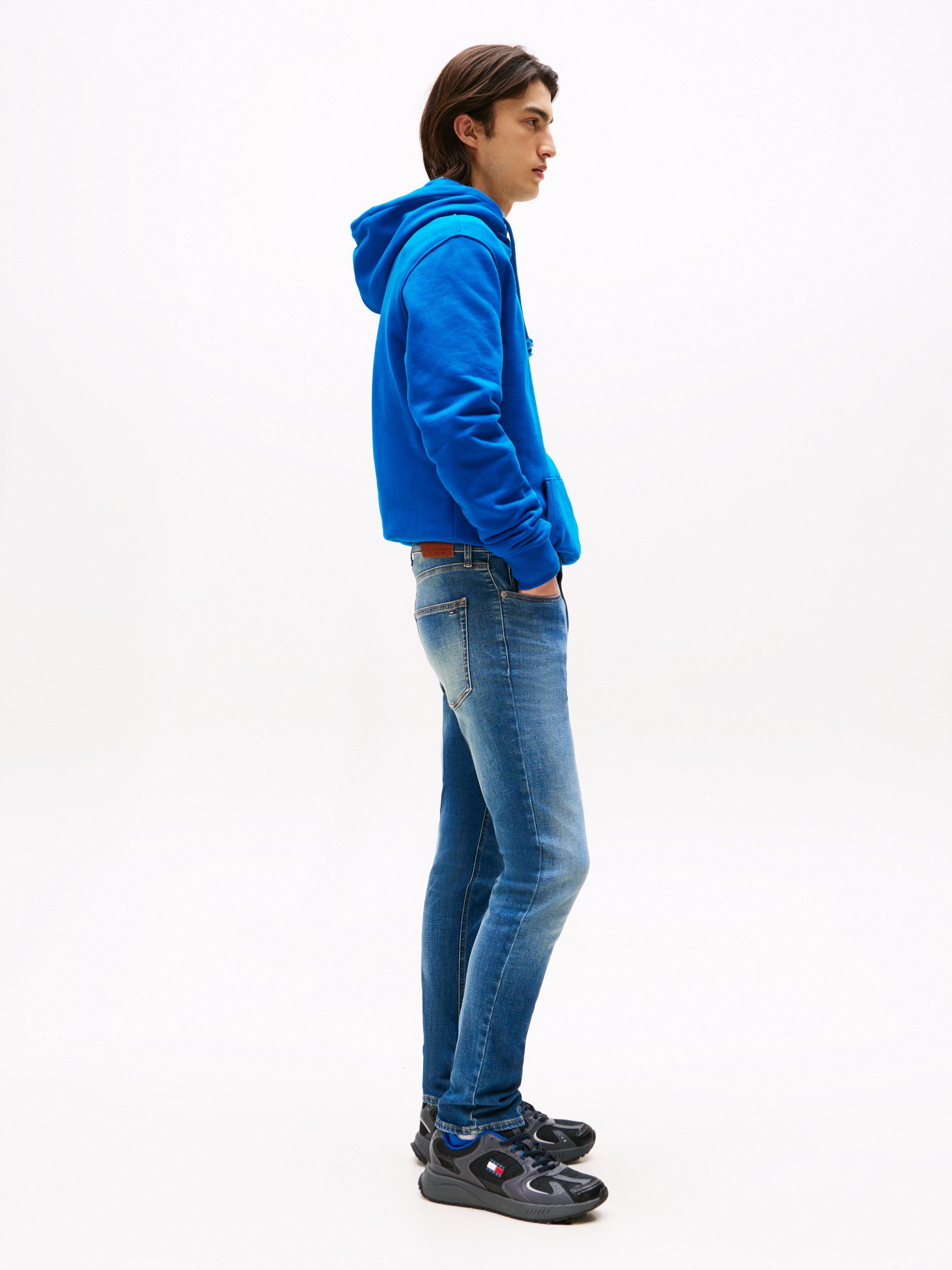 TOMMY JEANS Straight jeans SCANTON SLIM Met merkenlabel van leer achter