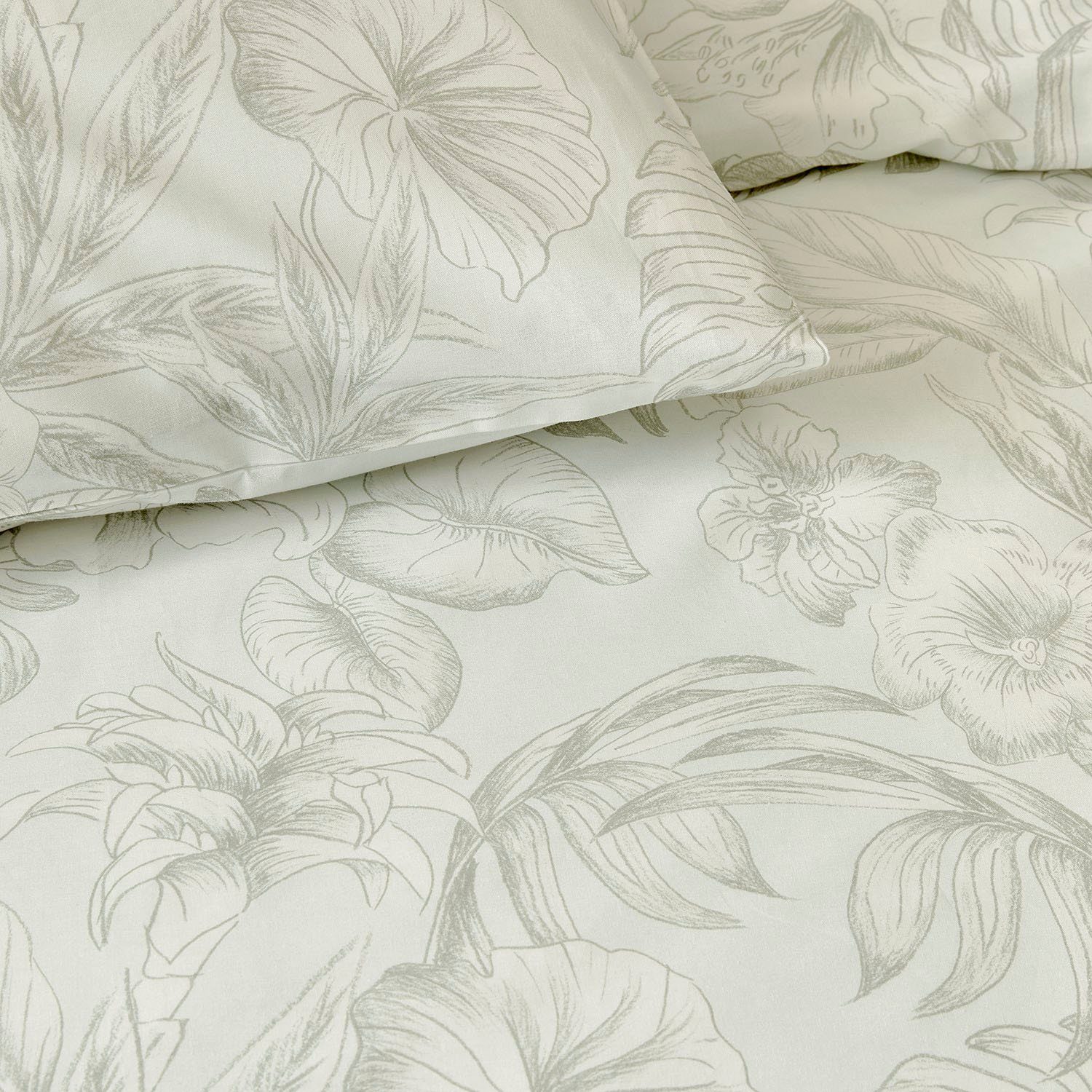 Cinderella Beddengoed Pacova met tropische bladeren allover