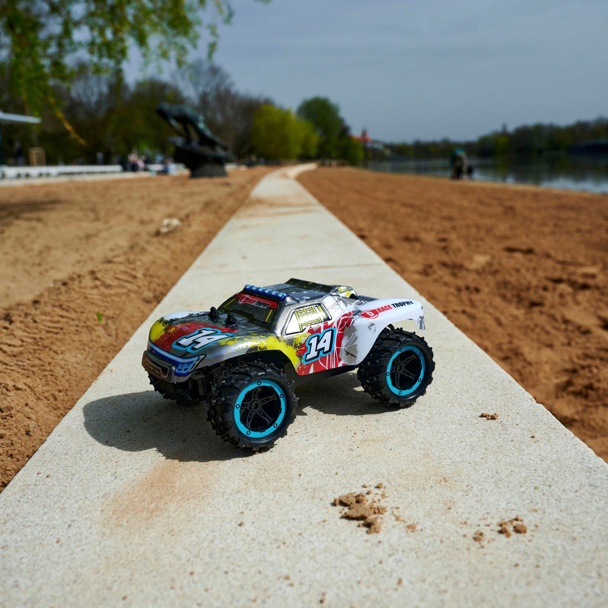 Dickie Toys Radiografisch bestuurbare truck Race Trophy, 2,4 GHz