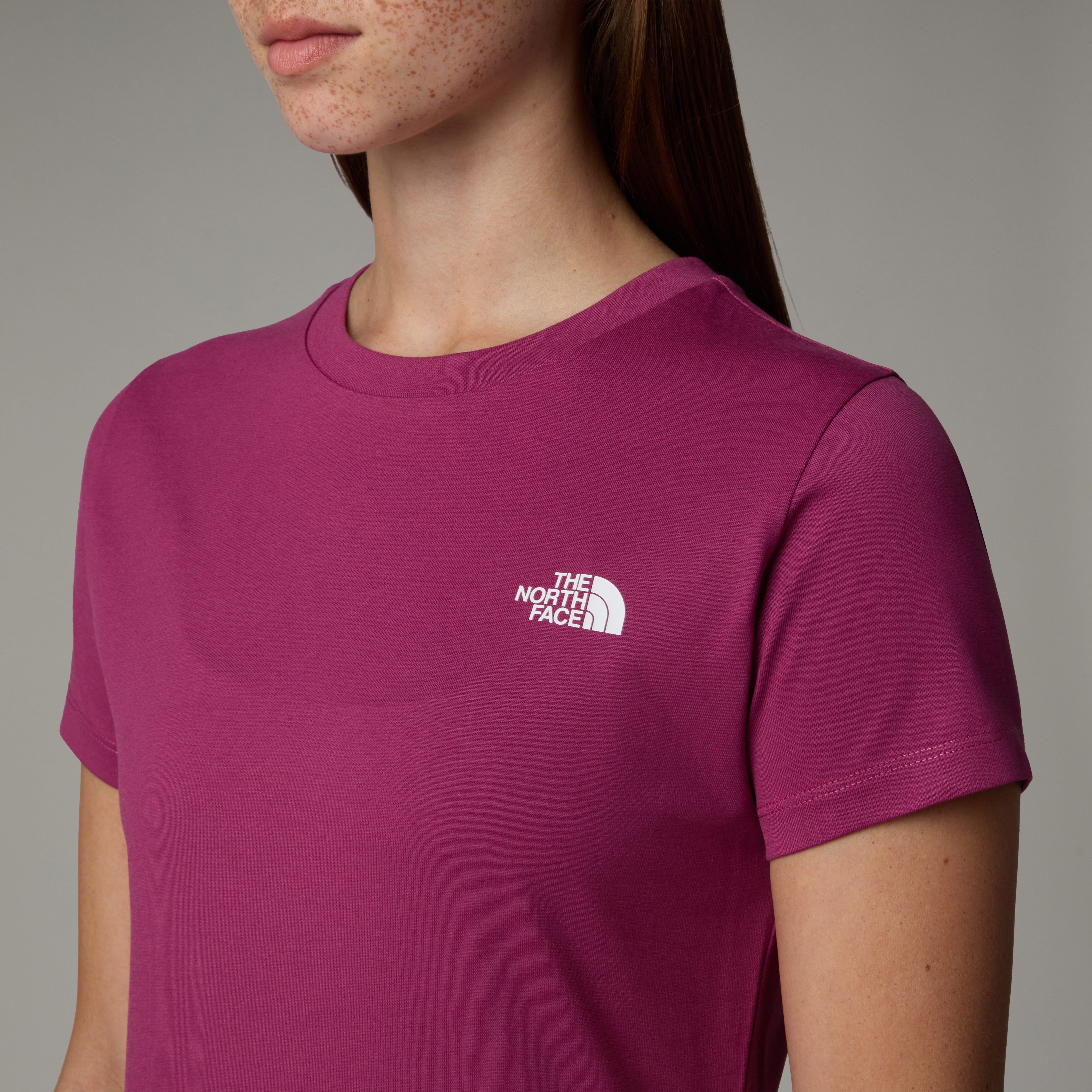 The North Face T-shirt W S/S SIMPLE DOME SLIM TEE (1-delig)