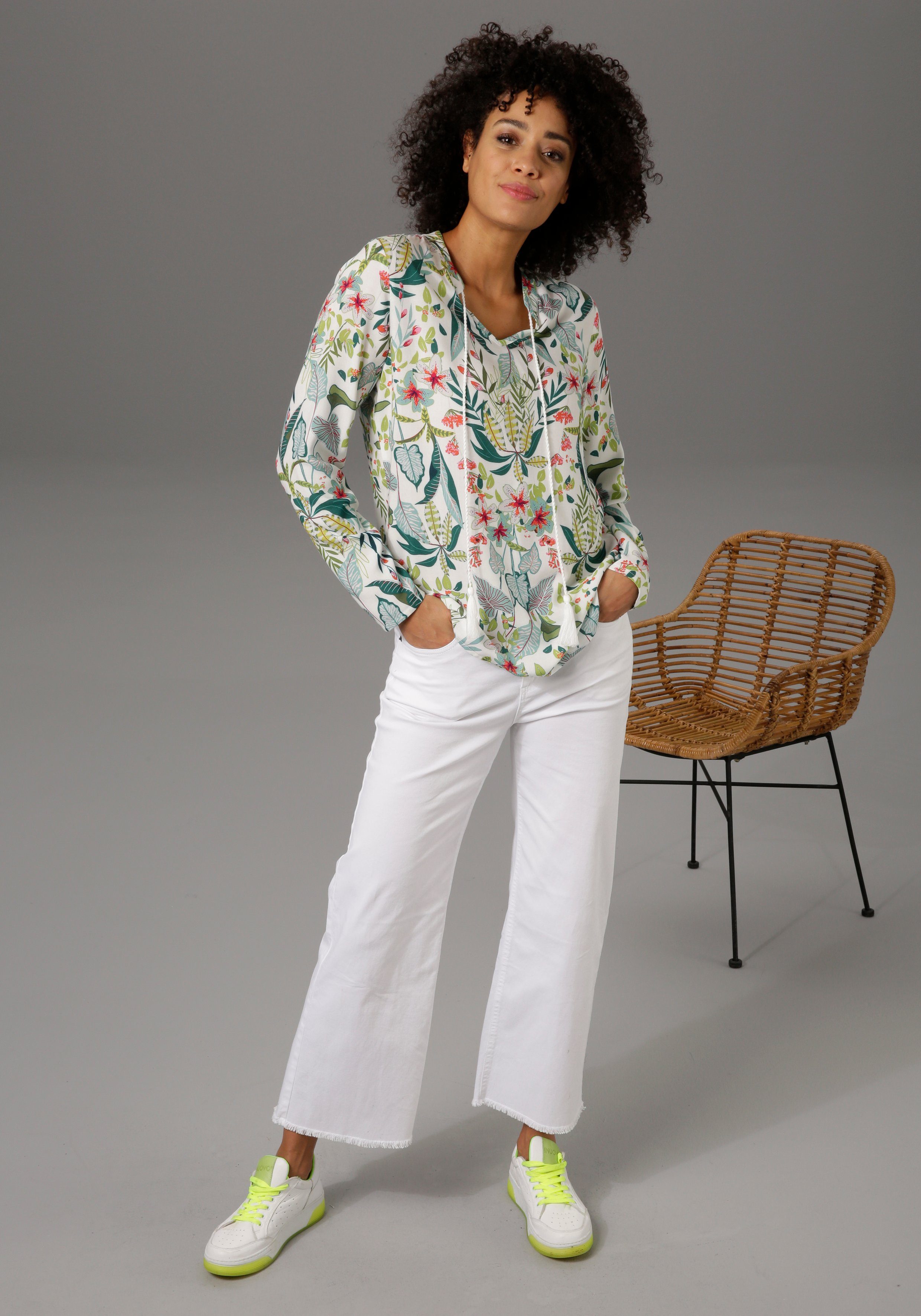 Aniston CASUAL Blouse zonder sluiting met bloemen en bladeren gedessineerd