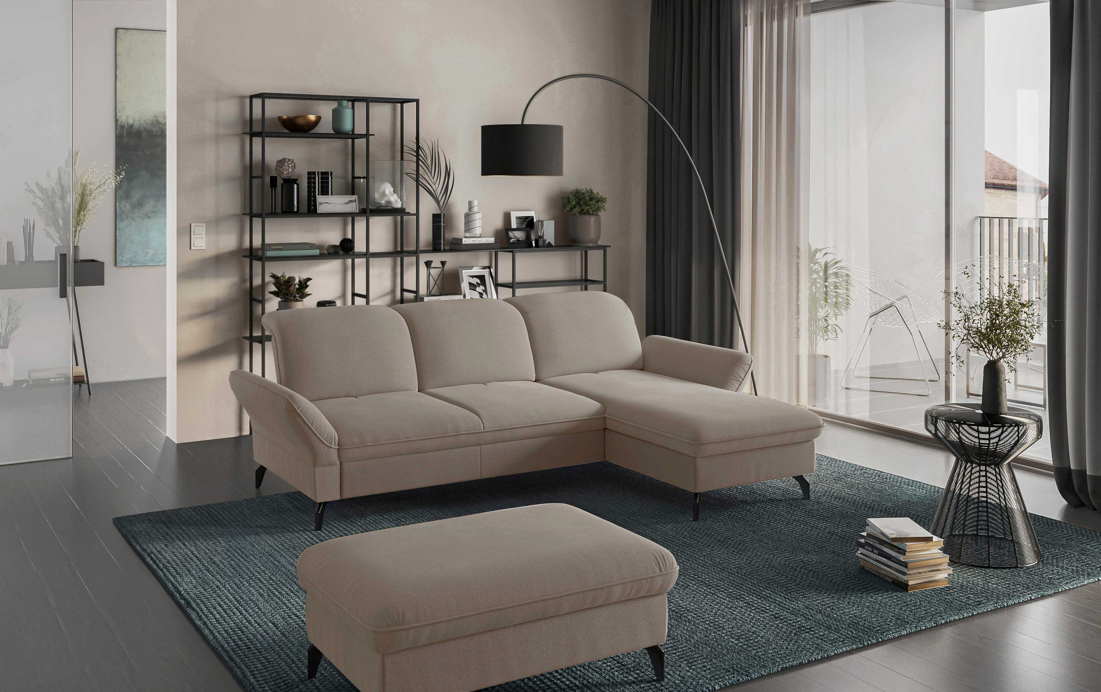 sit&more Hoekbank Leandro L-vorm Naar keuze met bed, hoofdbord en armleuningfunctie, en bedkist