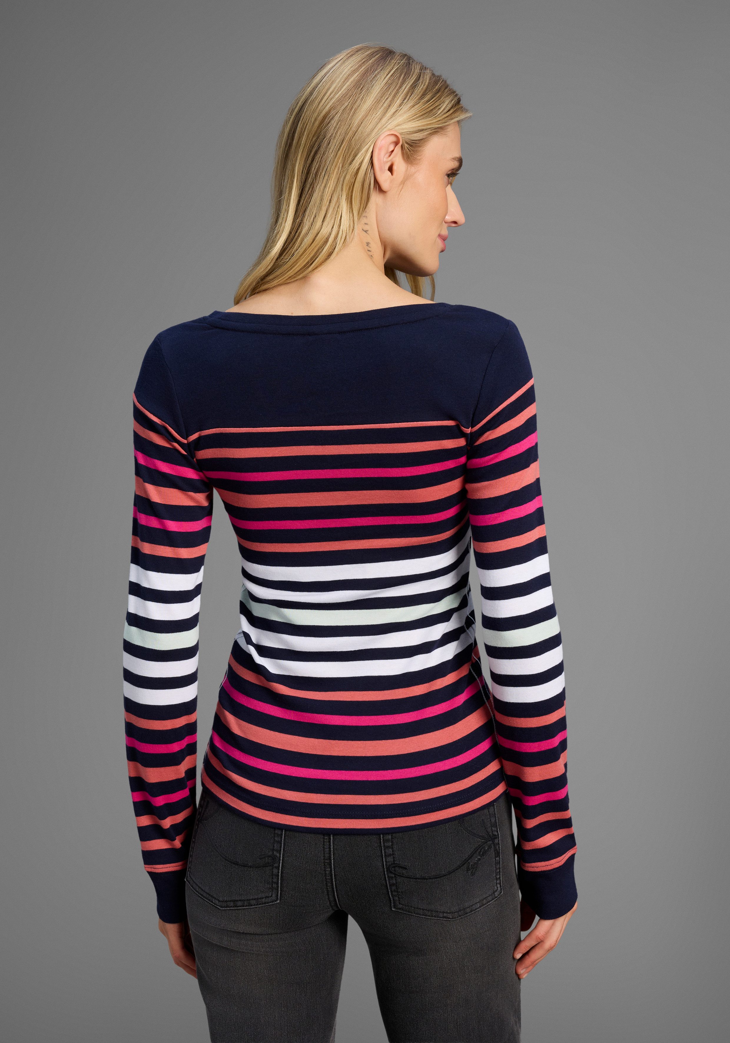 KangaROOS Shirt met lange mouwen lichaamsnauwkeurige pasvorm, effen, sportieve look, van katoen