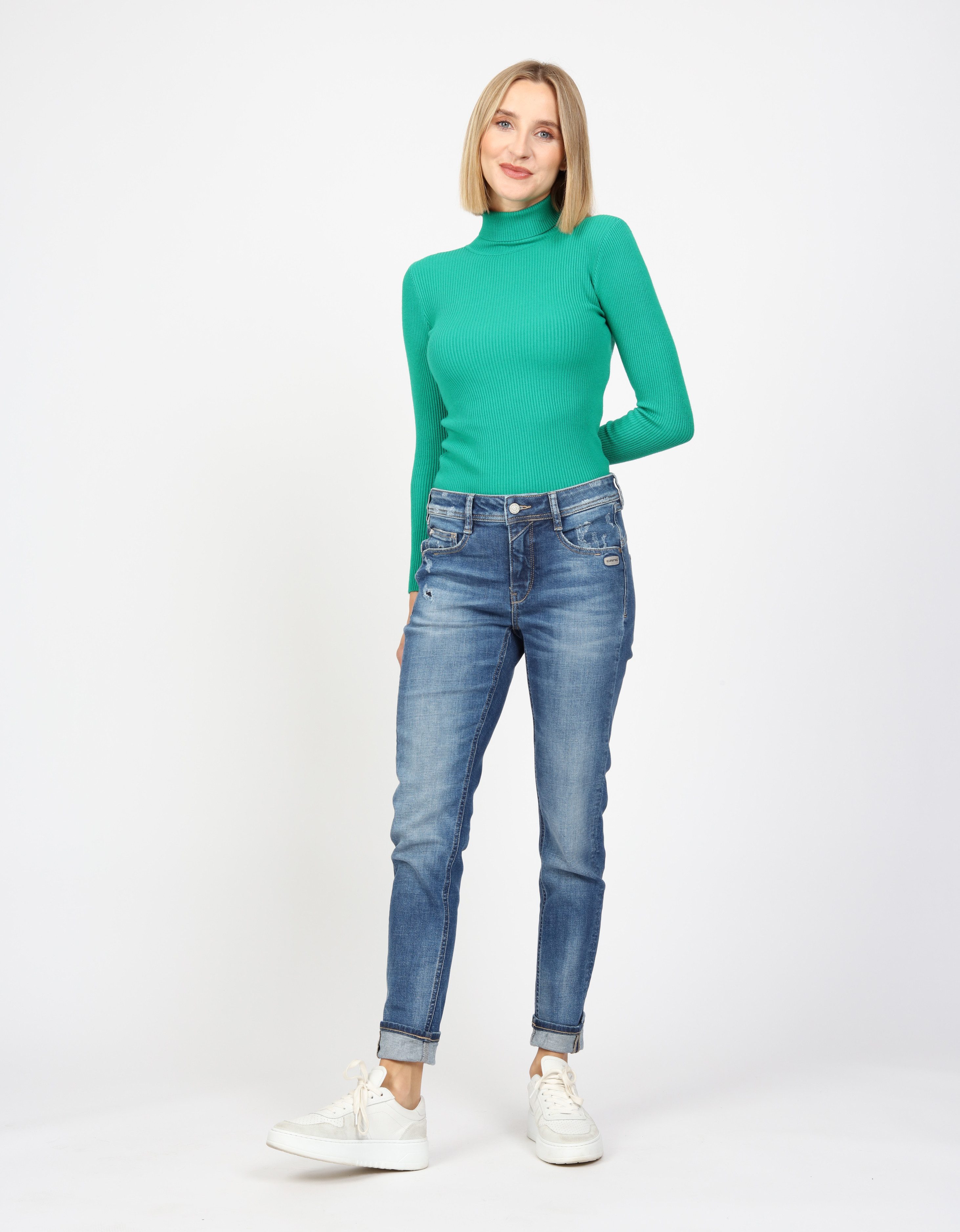 GANG Relax fit jeans 94AMELIE met used-effecten