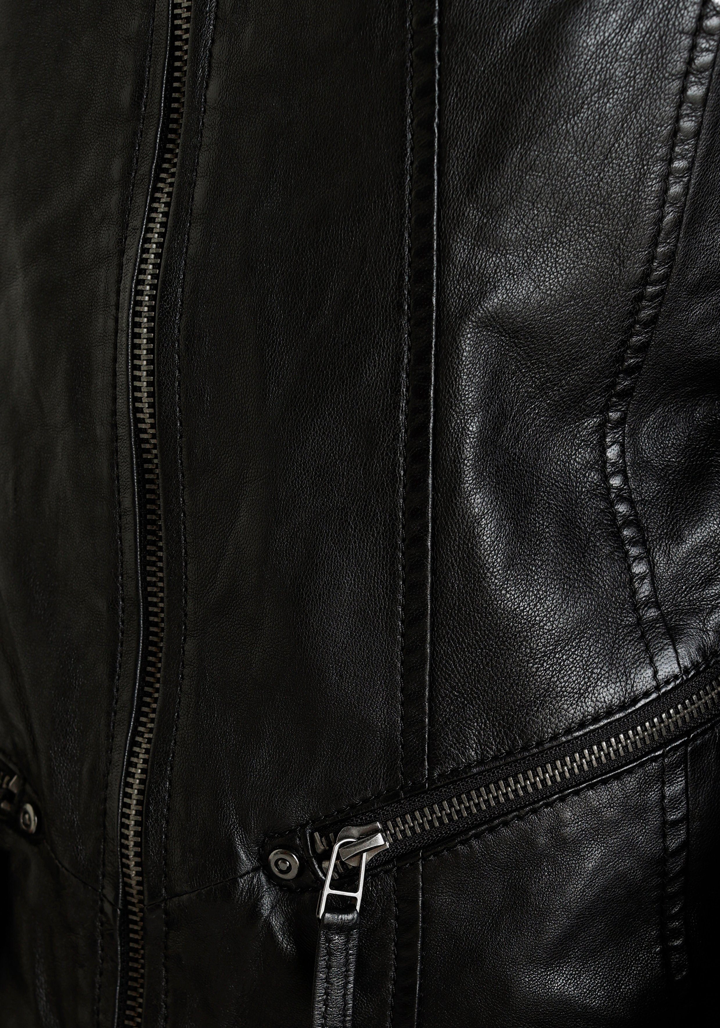 Mauritius Bikerjack GWNiruh met studs-details op de schouder