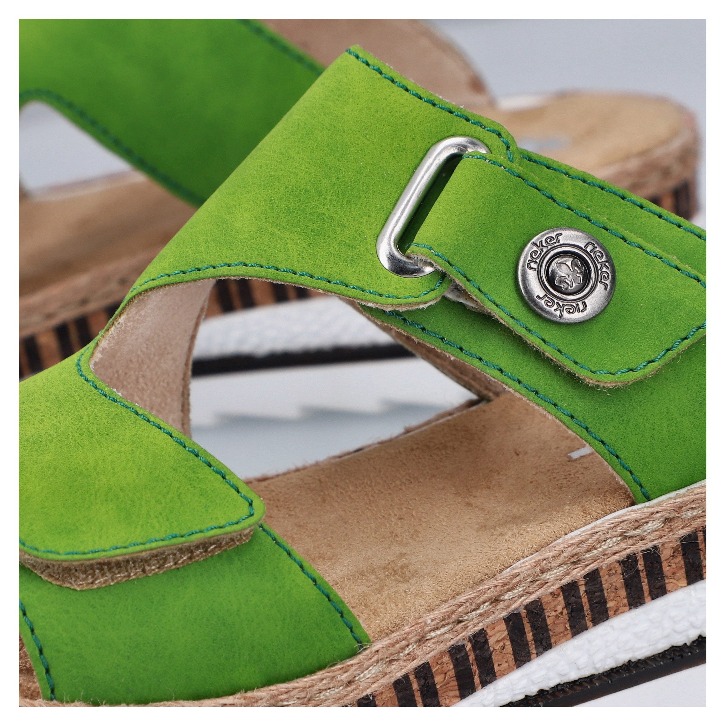 Rieker Slippers Zomerschoen, strandschoen, huisschoen met trendy sleehak