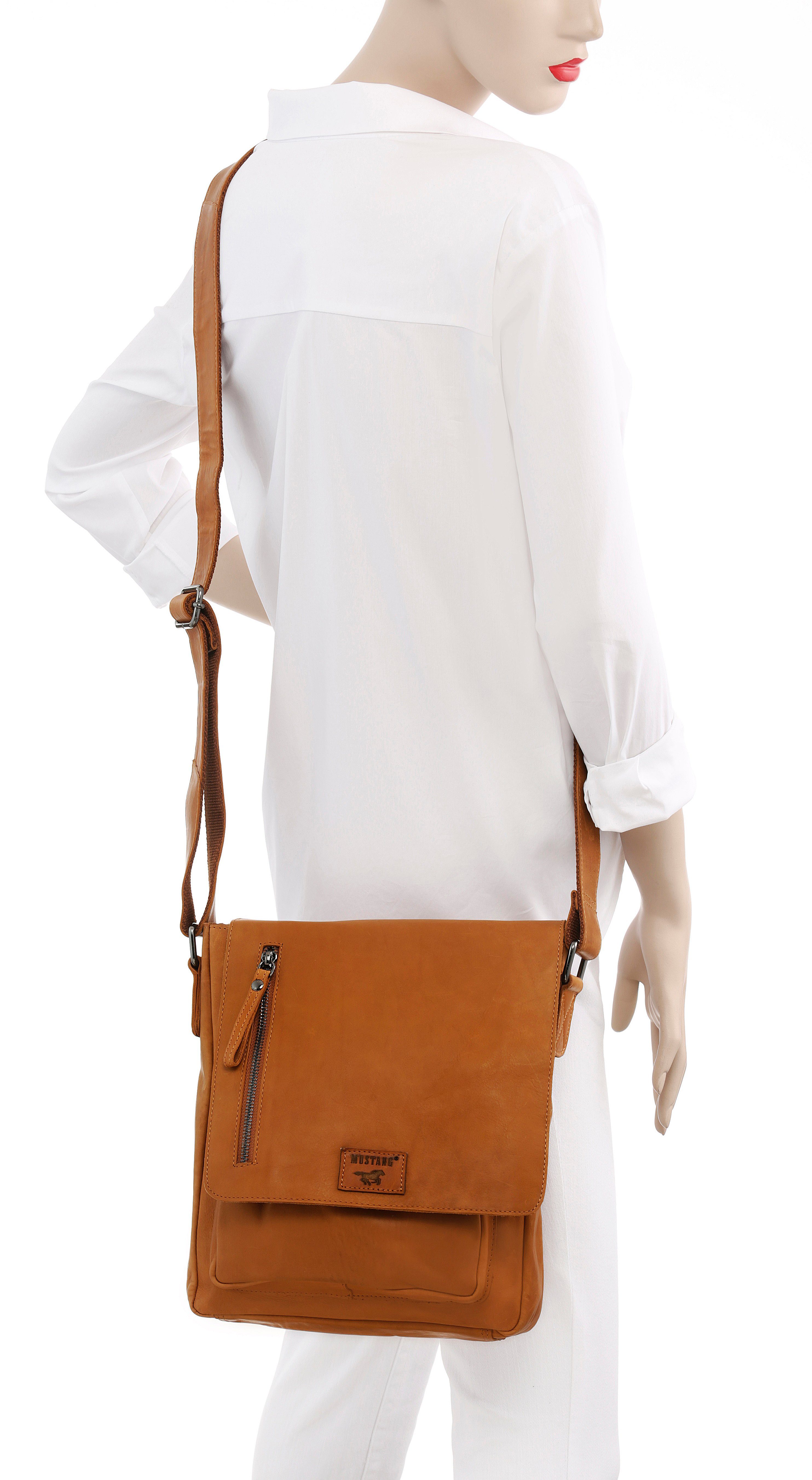 MUSTANG Schoudertas San Marino Shoulderbag met praktische indeling