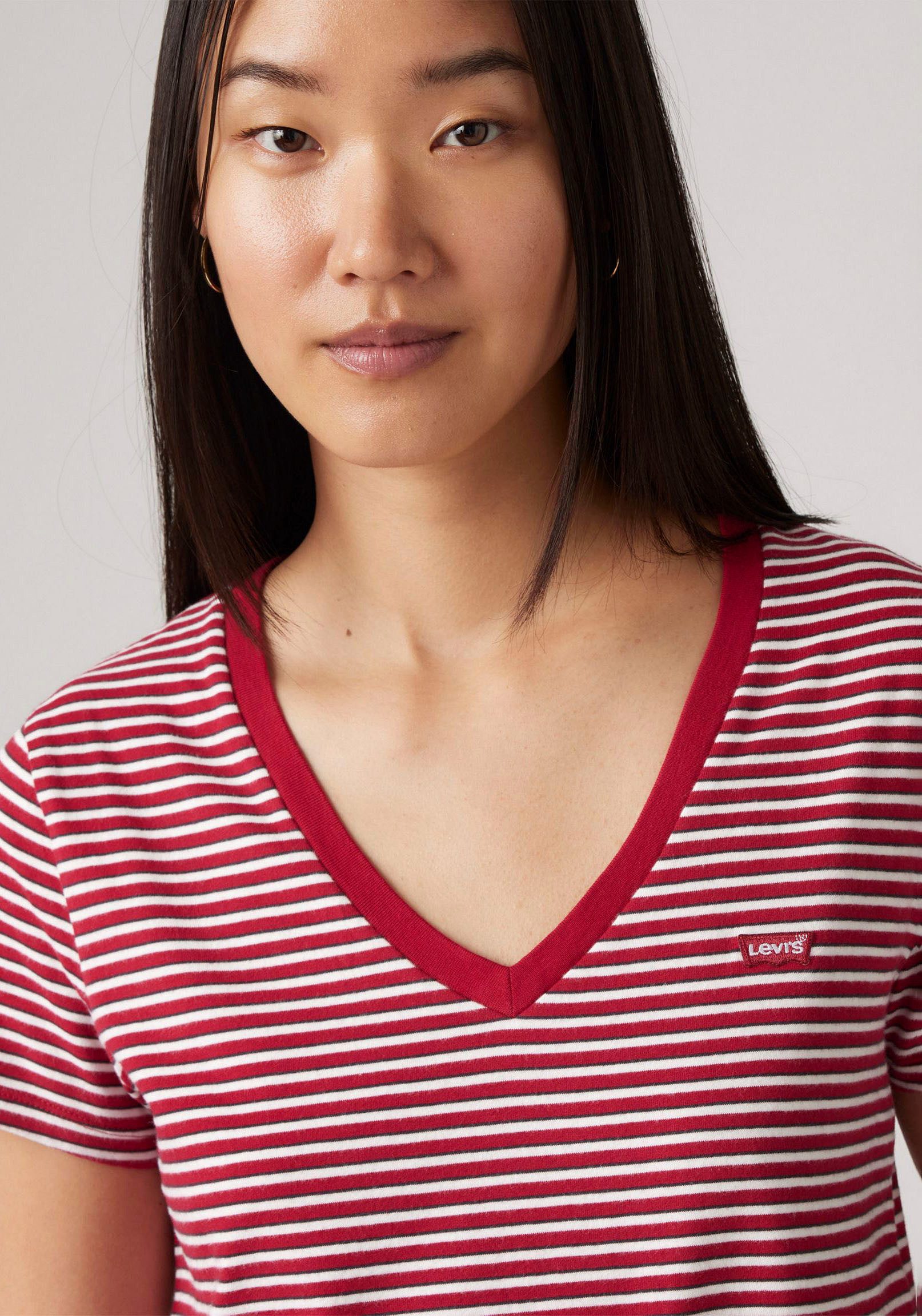 Levi's® Shirt met V-hals PERFECT VNECK met mini-batwing-logoborduursel